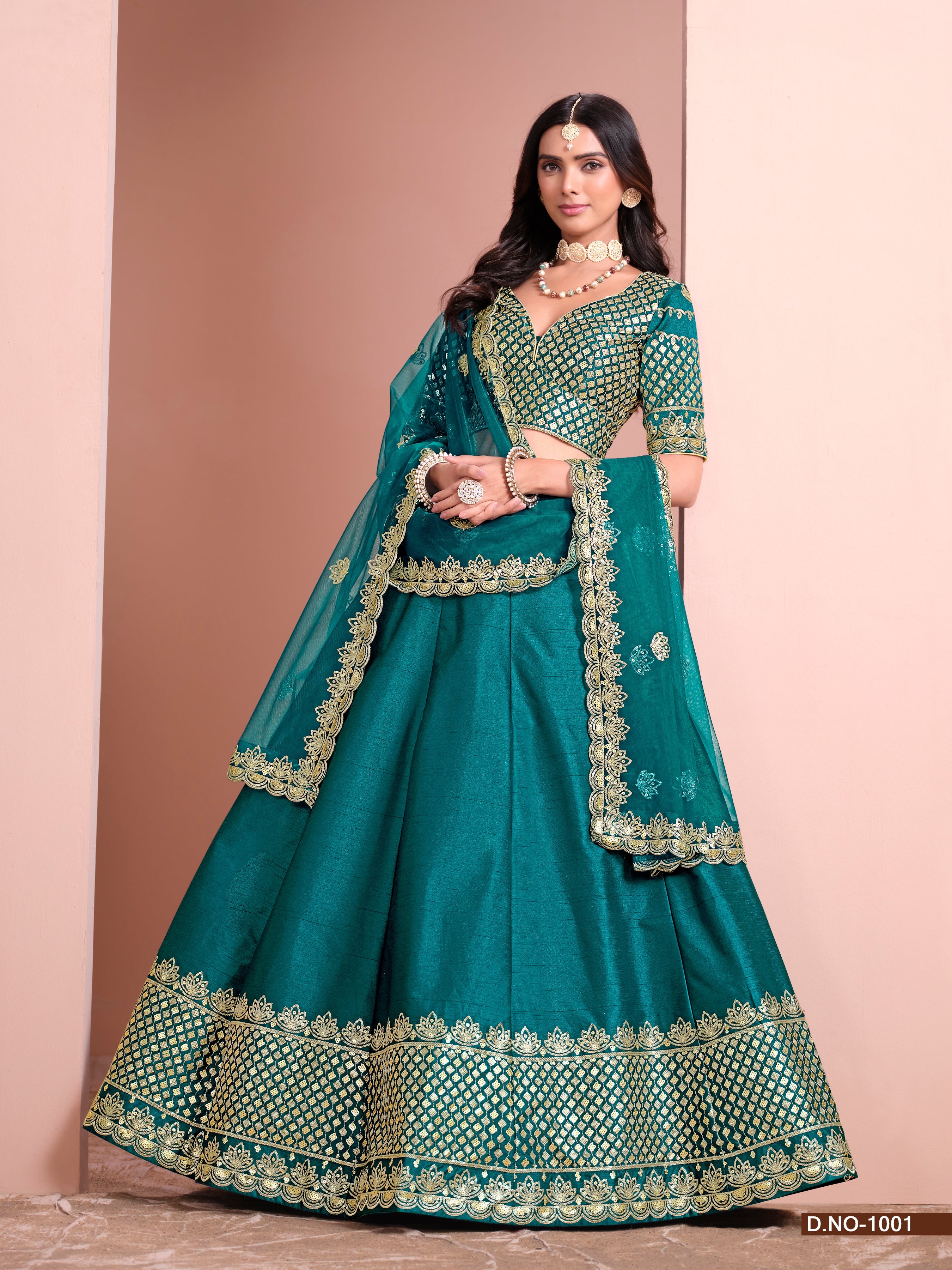 Traditional Stylish Lehenga Choli LXLG0010