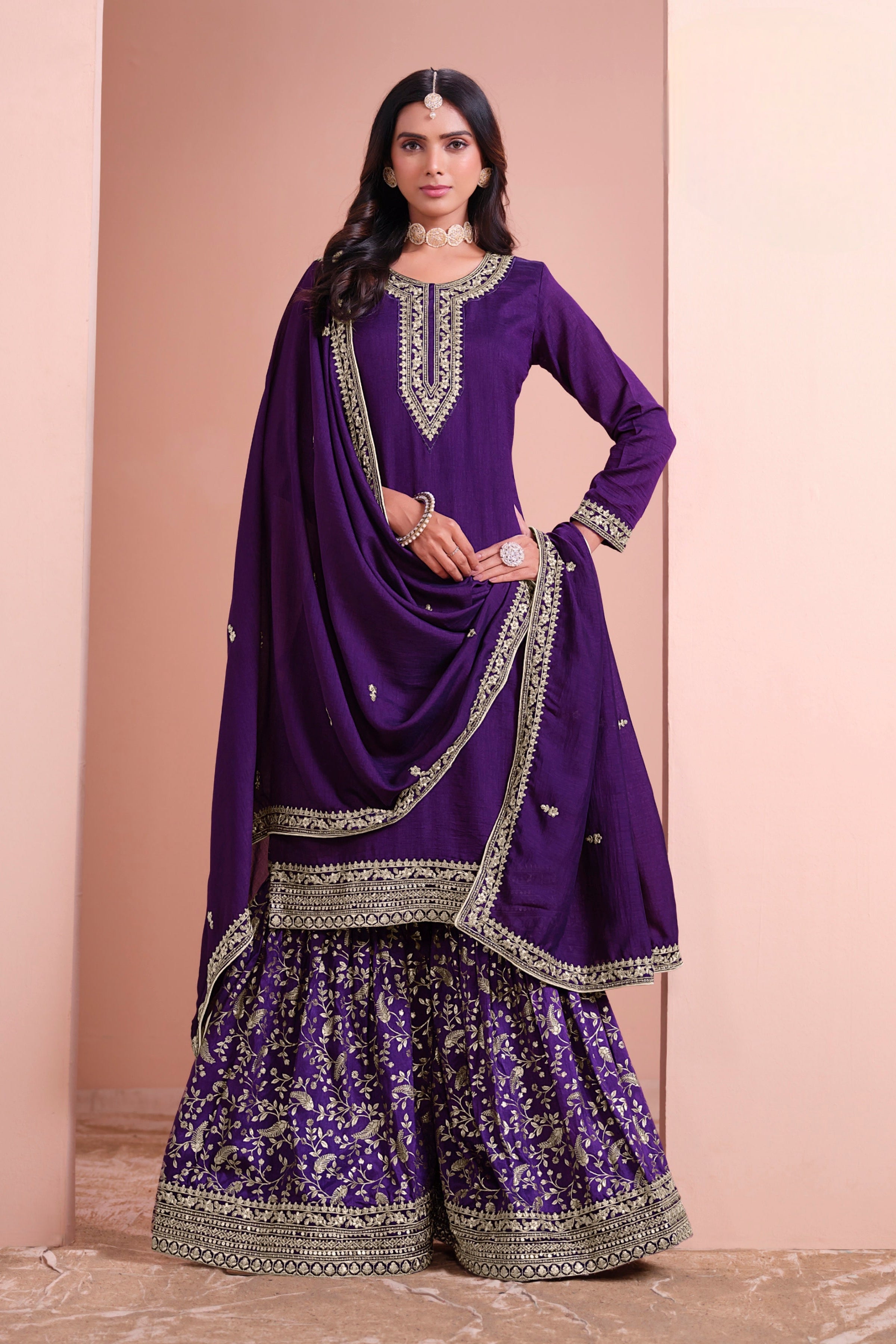 Soft Radiance Chinon fab SHARARA EASR0054