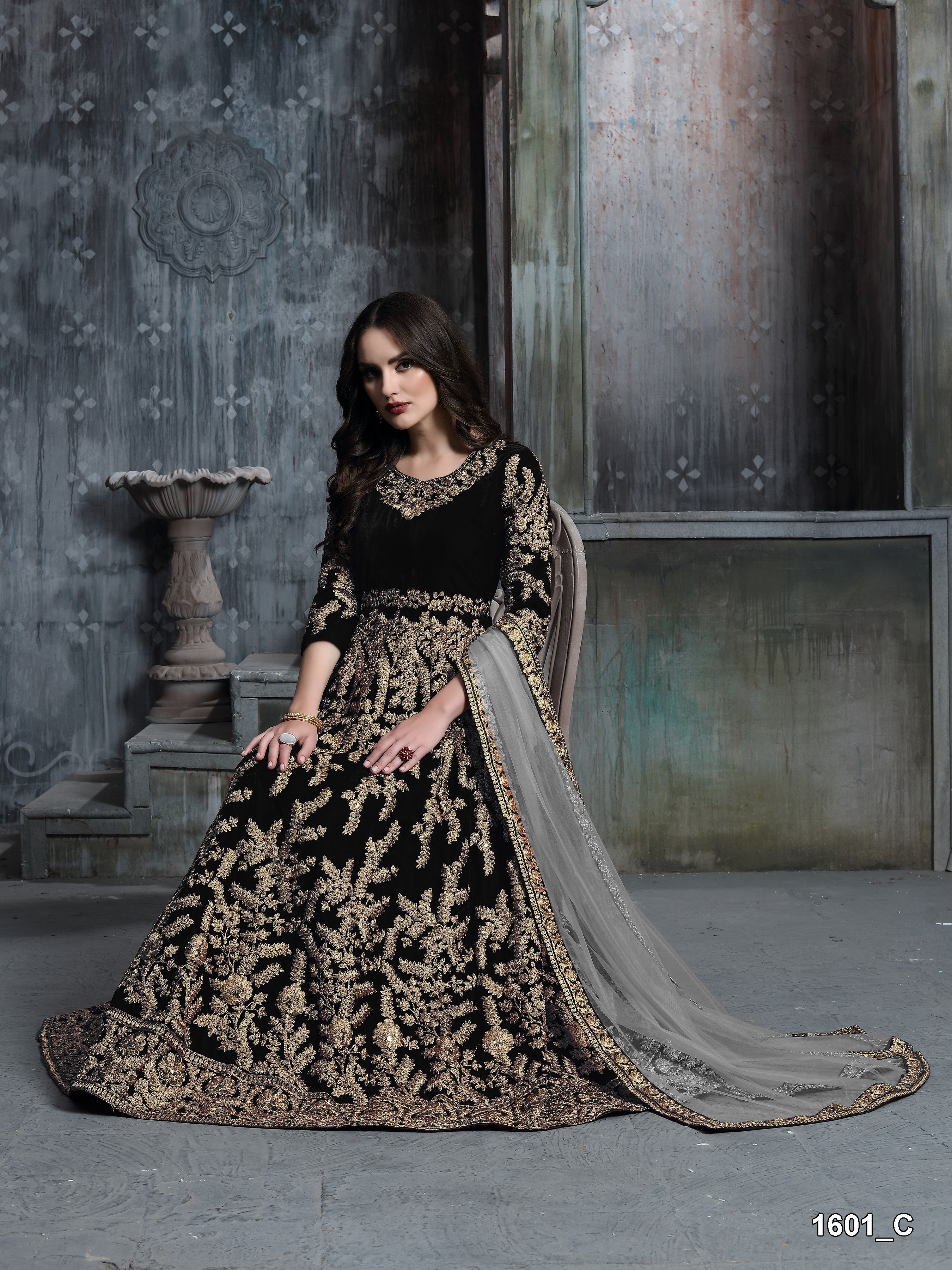 Velvet Embrace Designer Gown LXGW0001