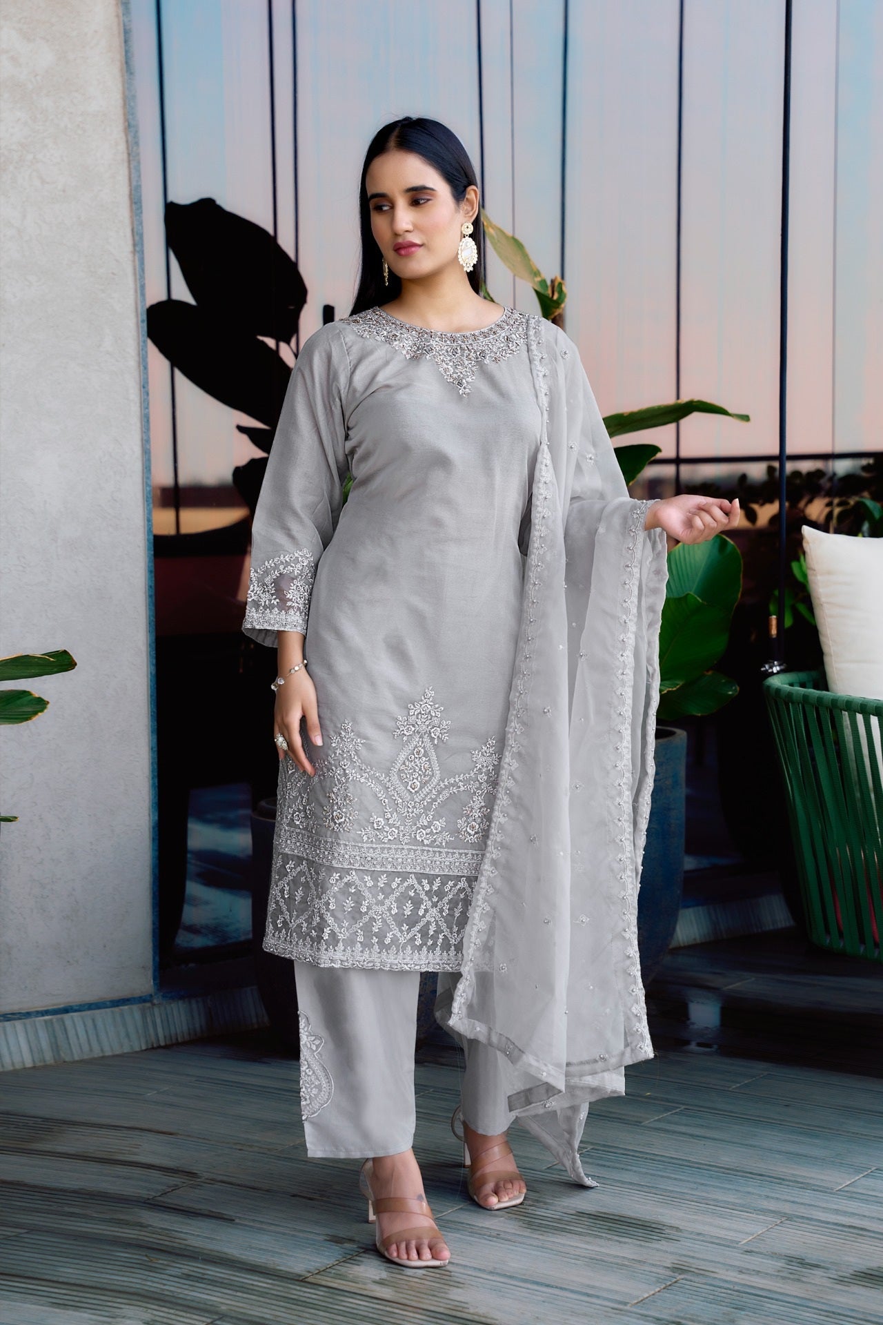 Pearl Mist Organza Set Pakistani Suit EAPK0061
