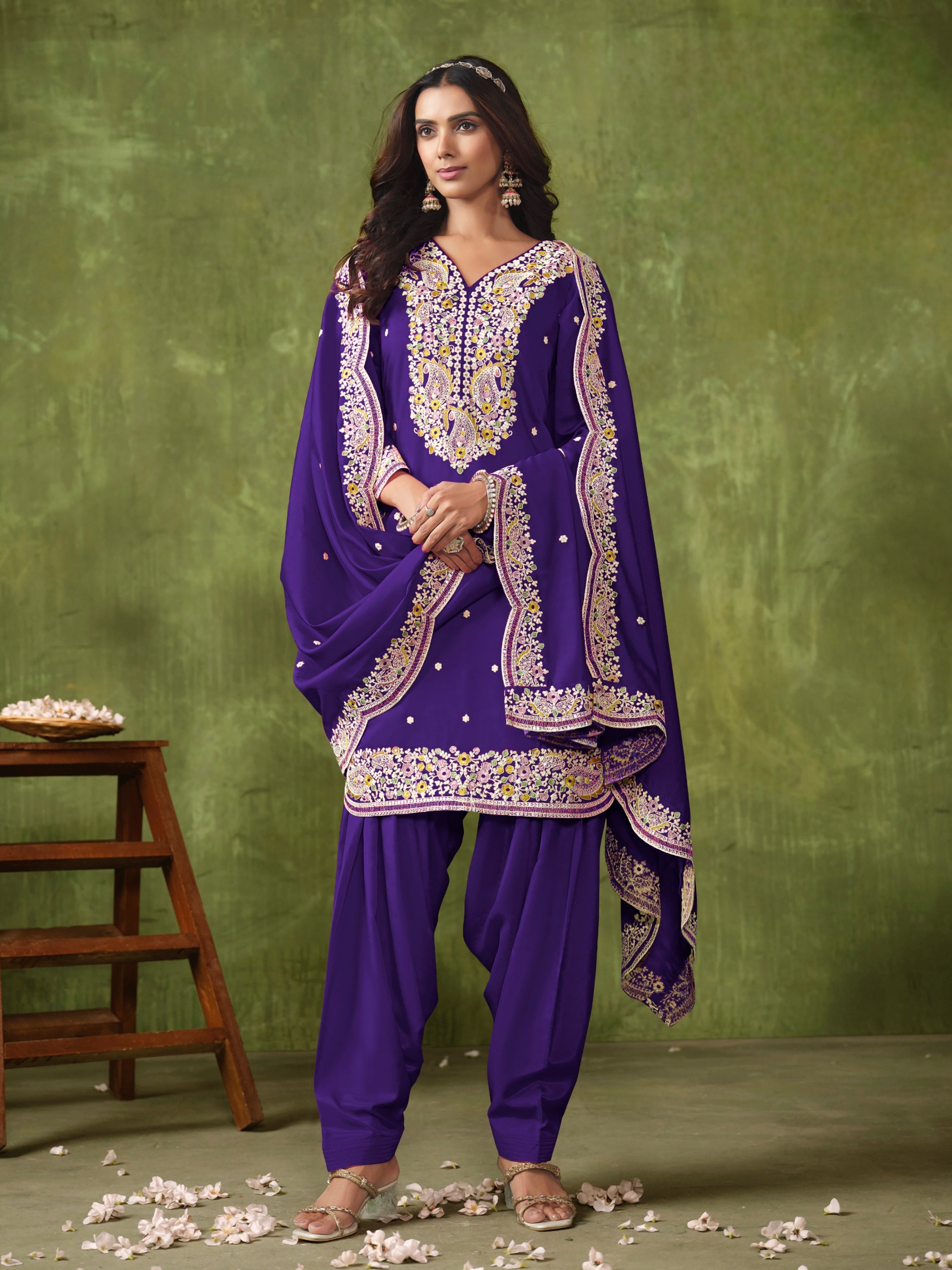 Roman Silk Suit Set for Women EAST0019