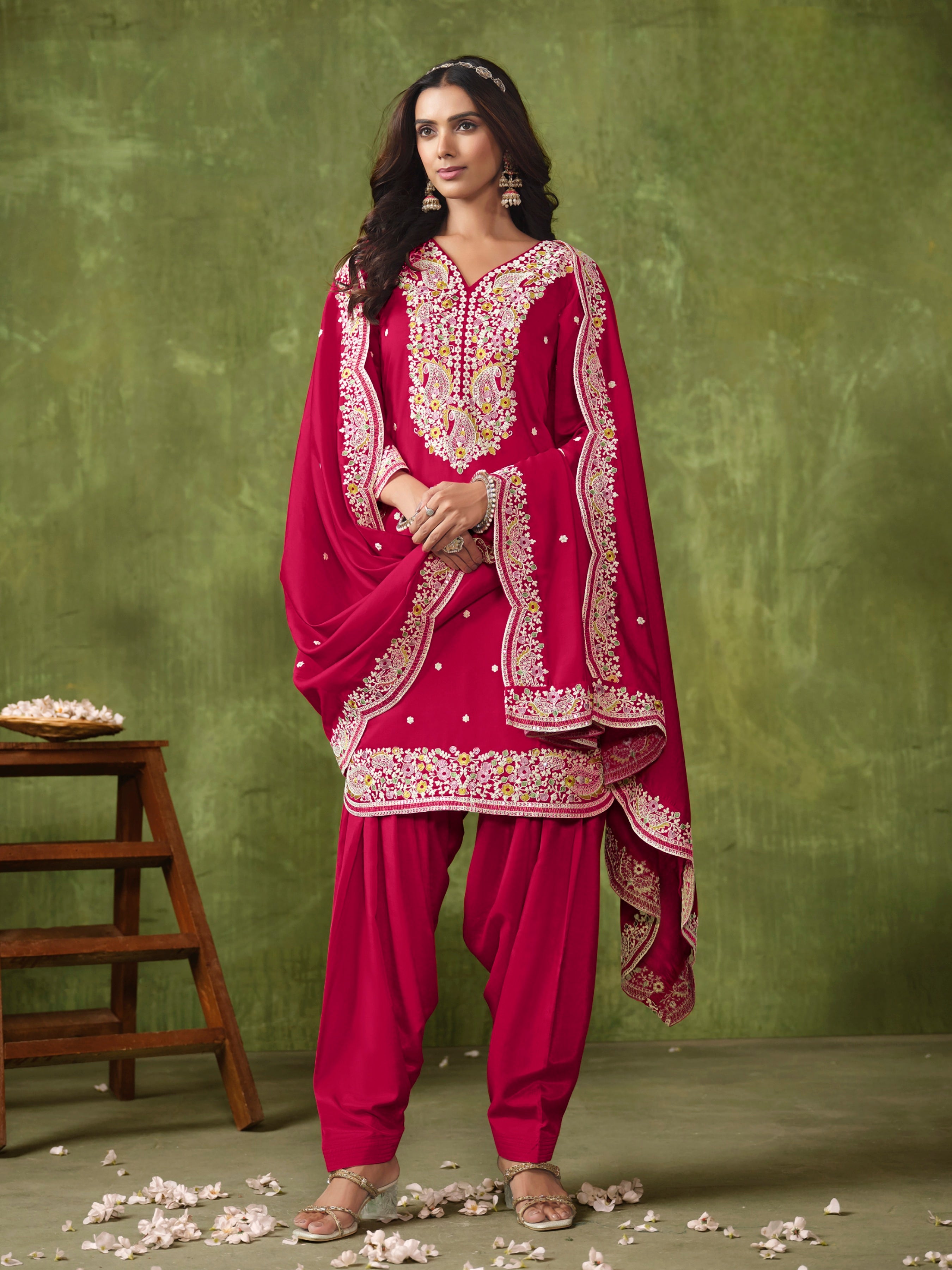 Roman Silk Suit Set for Women EAST0019