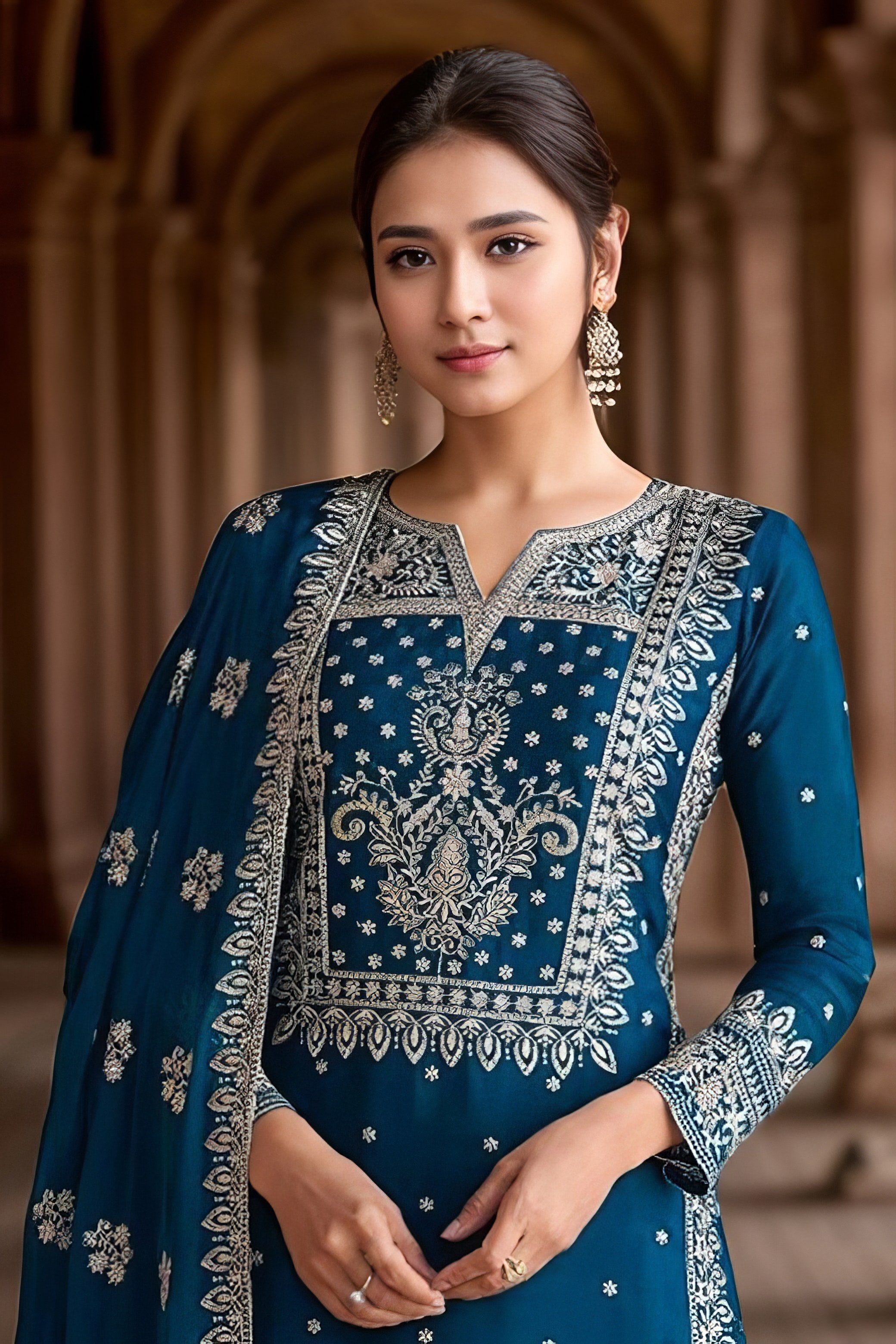 Chinon Charm Luxury Suit LXST0036