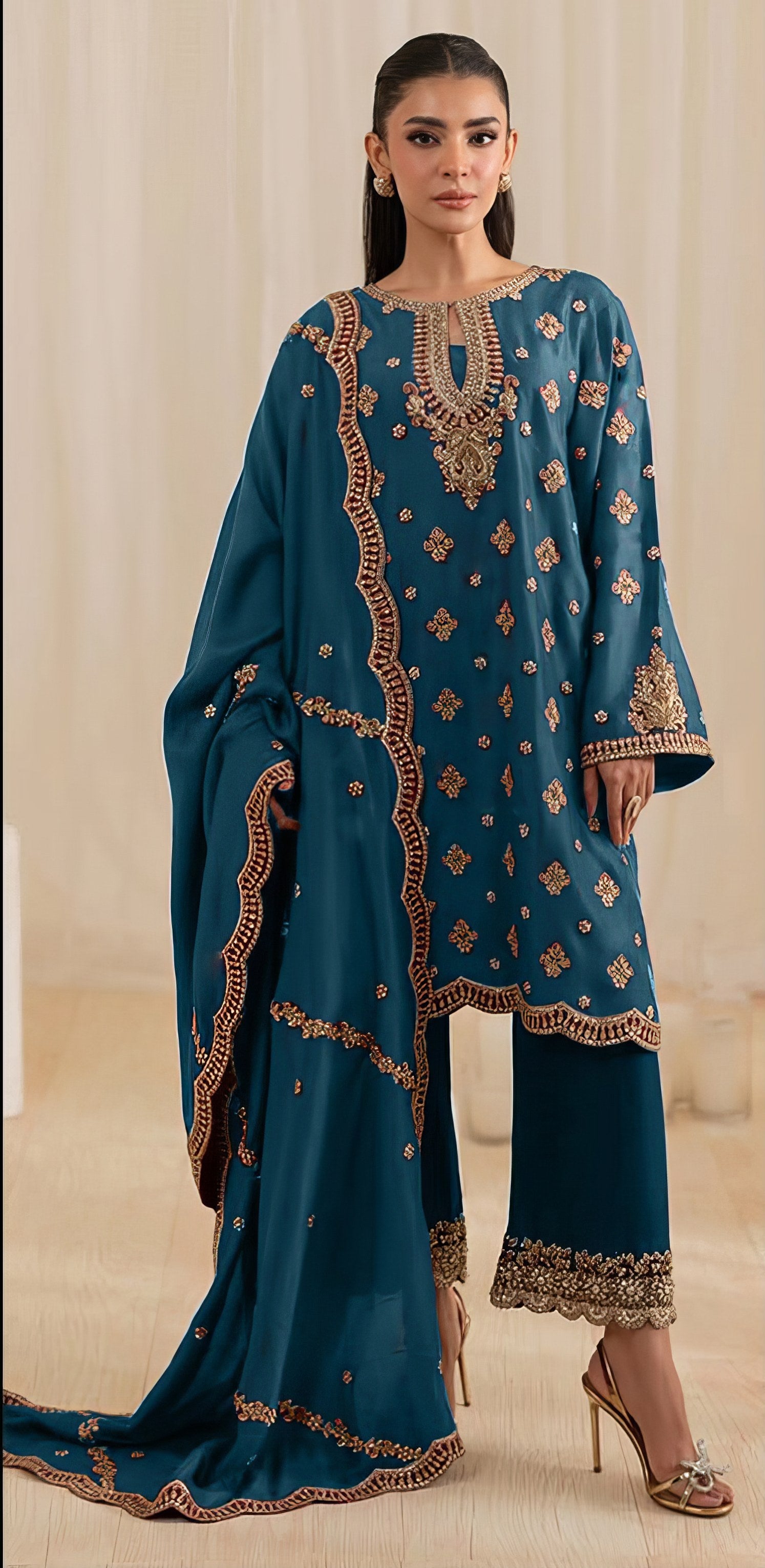 Chinon Charm Embroidered Pakistani suit LXPK0027