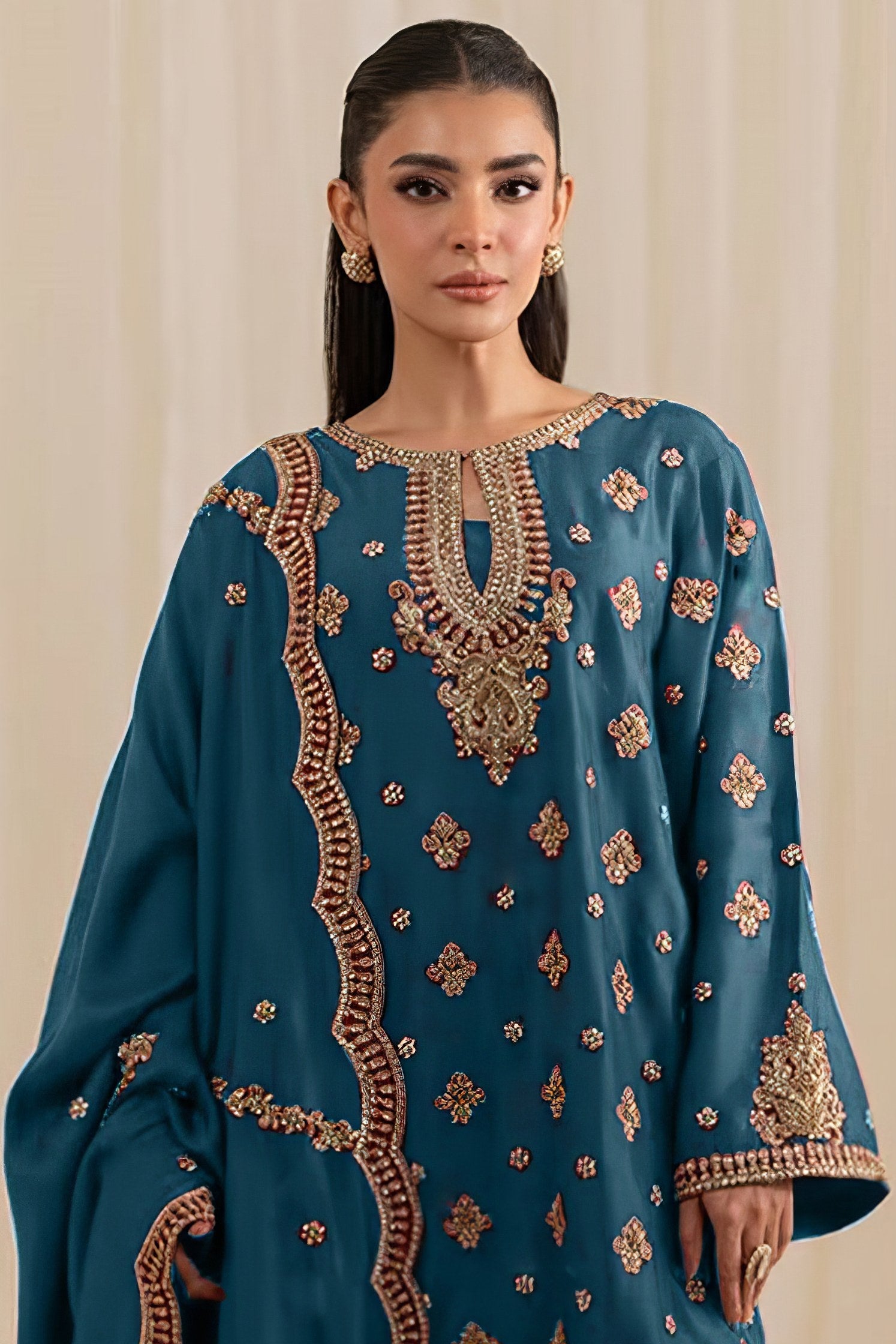 Chinon Charm Embroidered Pakistani suit LXPK0027