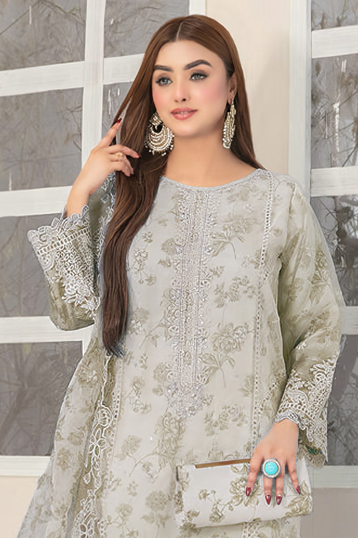 Organza Whim Embroidered Pakistani suit LXPK0029