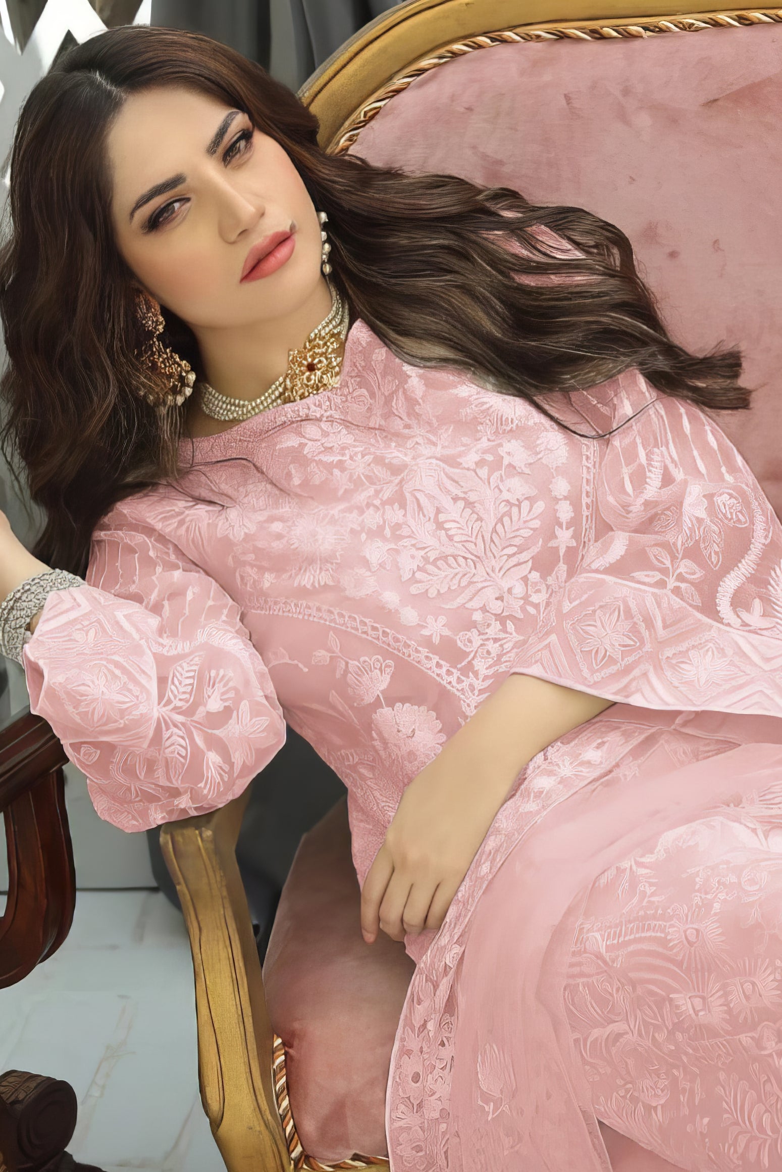 Elegant Fox Georgette Embroidered Pakistani Suit LXPK0105