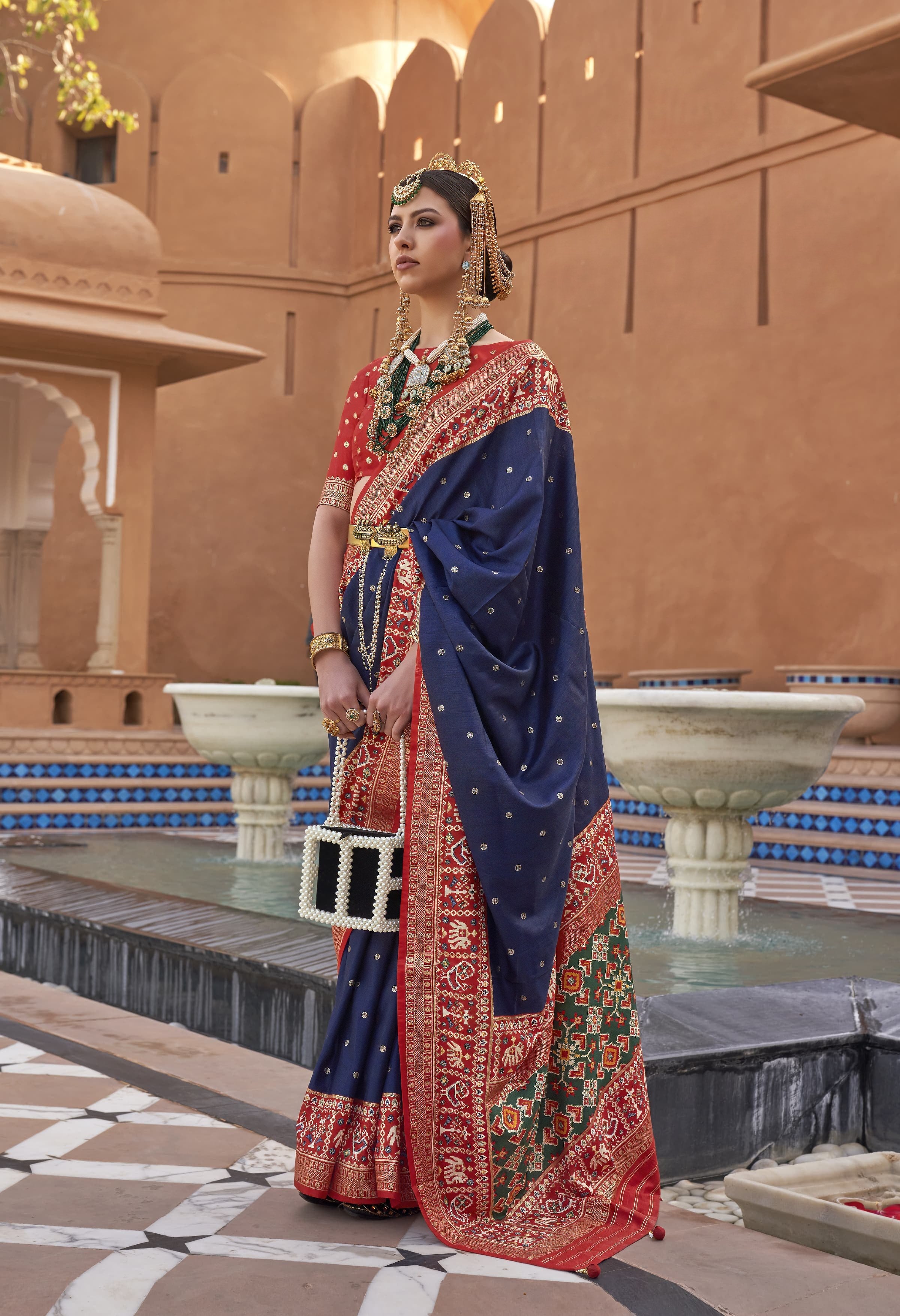 Rajsi Kandora Silky Saree EASE0057