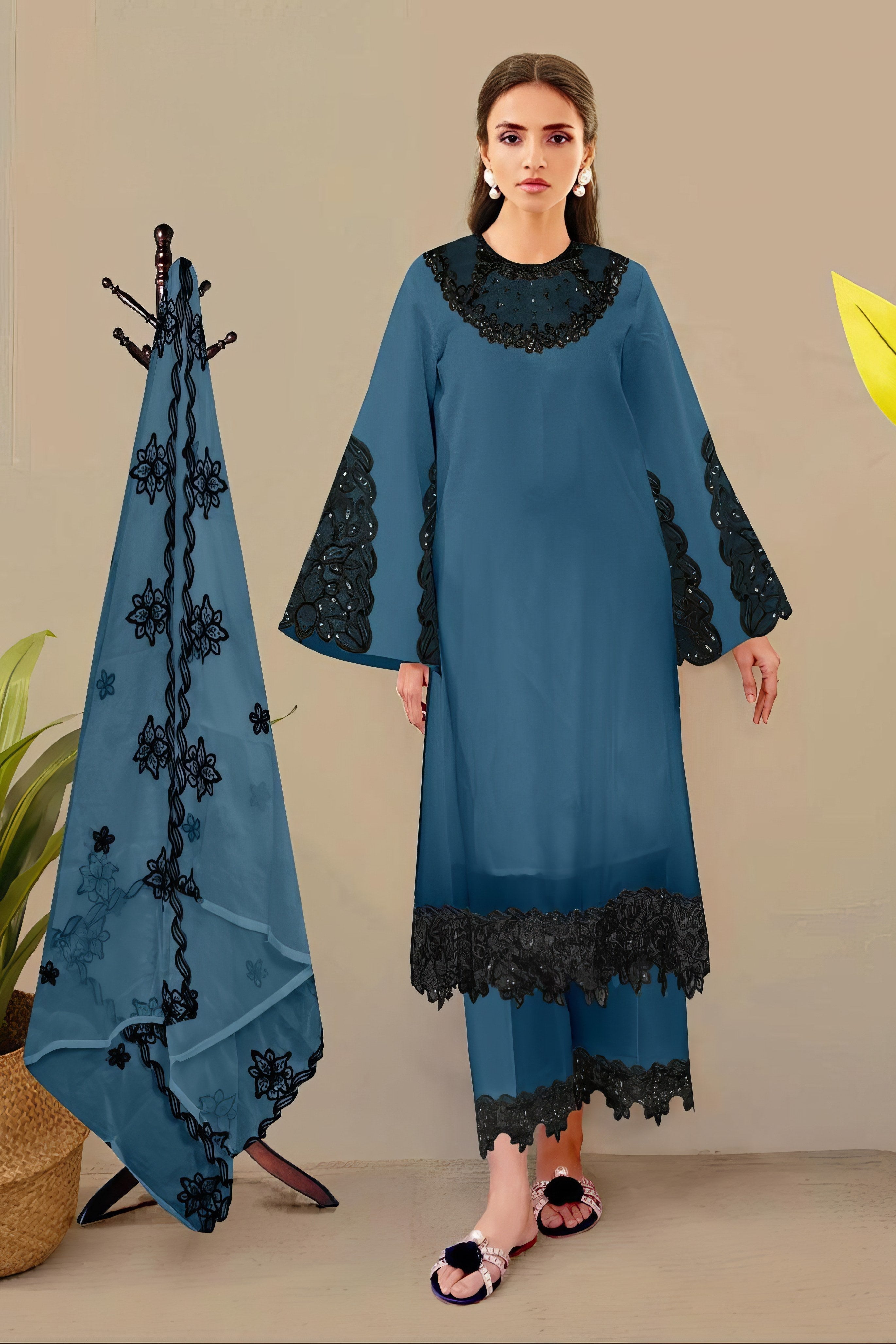 Neelara Cutwork Charm Pakistani Suit LXPK0050