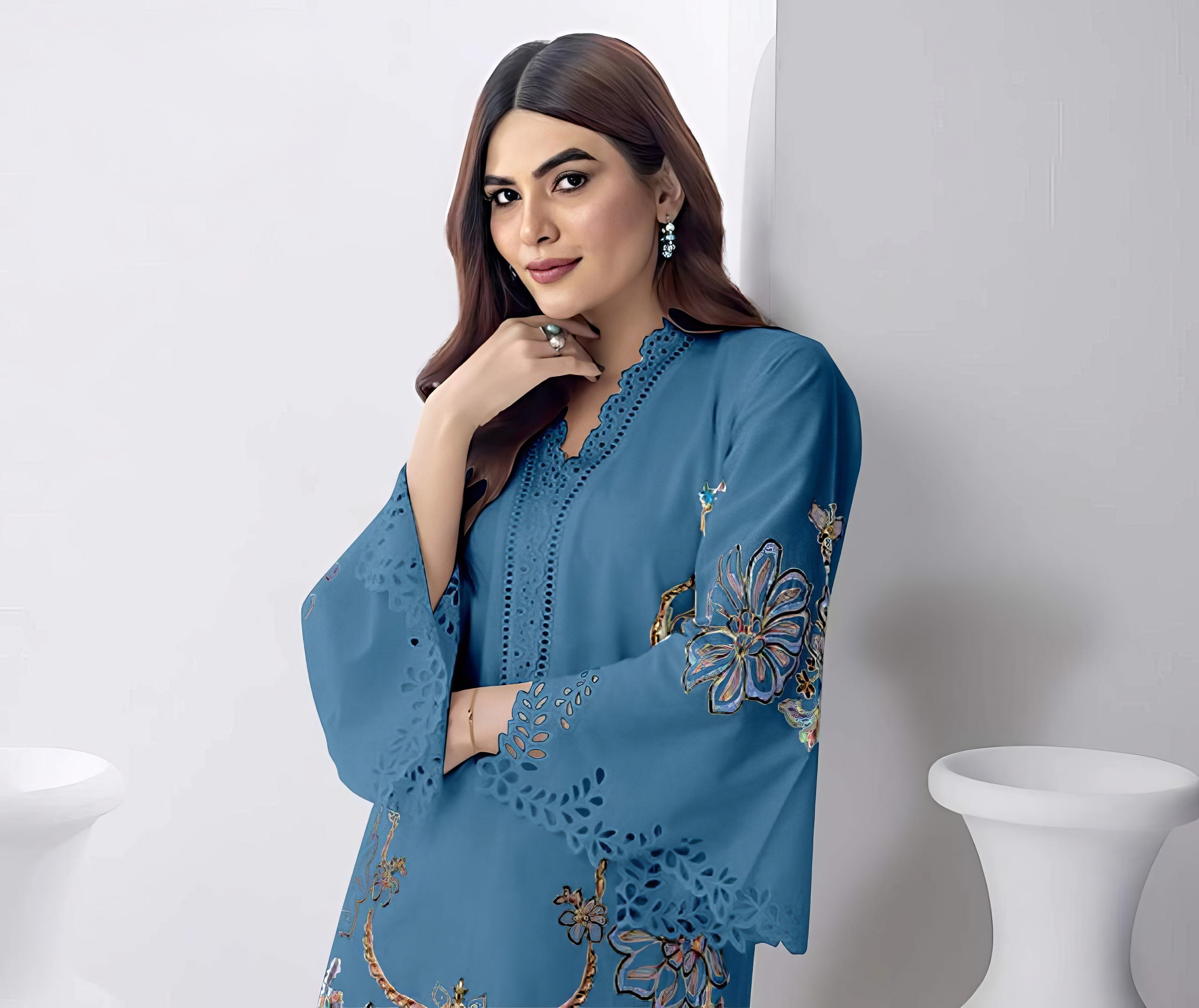 Graceful Floral Beauty Pakistani Suit LXPK0054