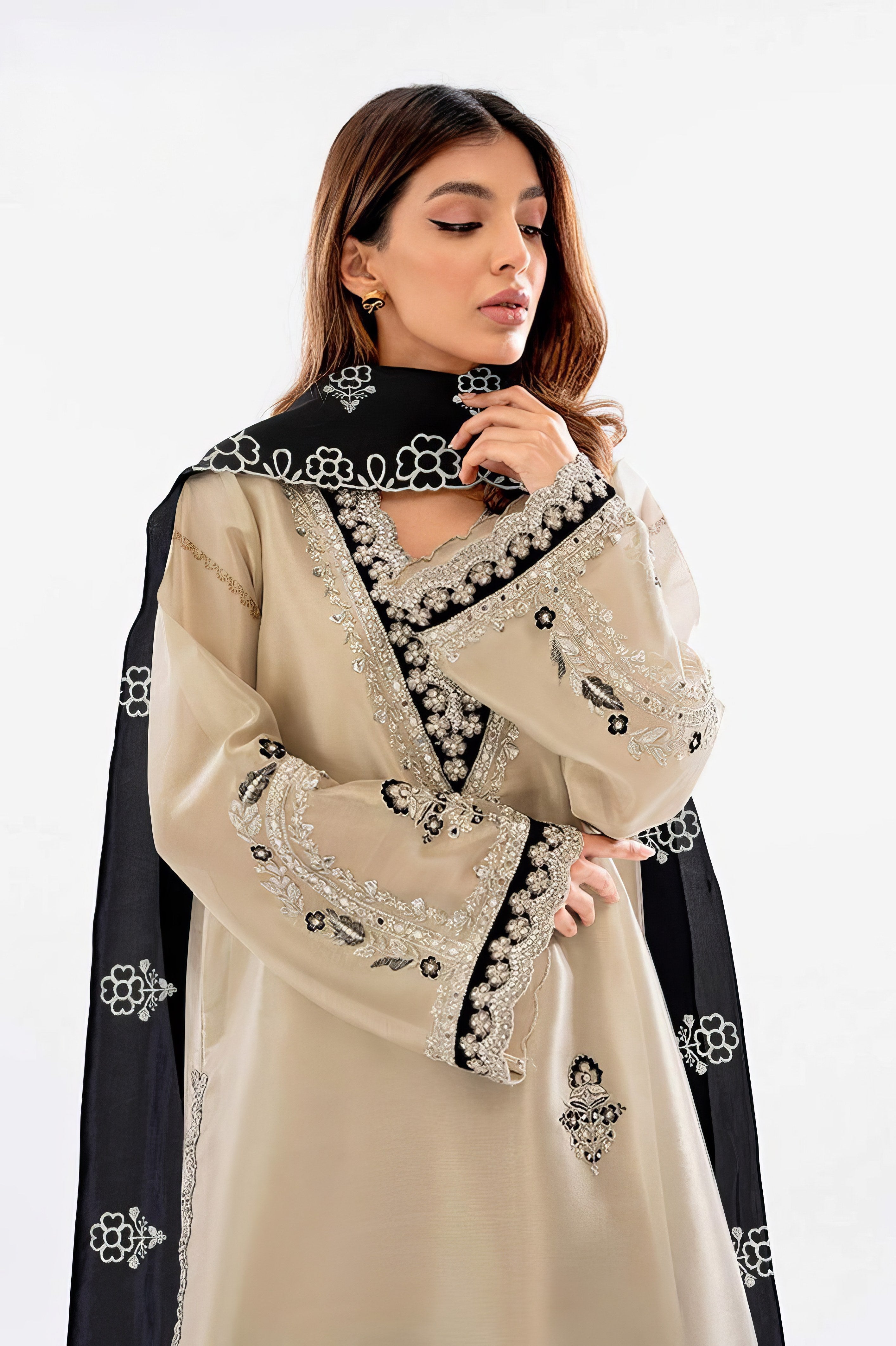 Amaira Satin Charm Pakistani Suit LXPK0067