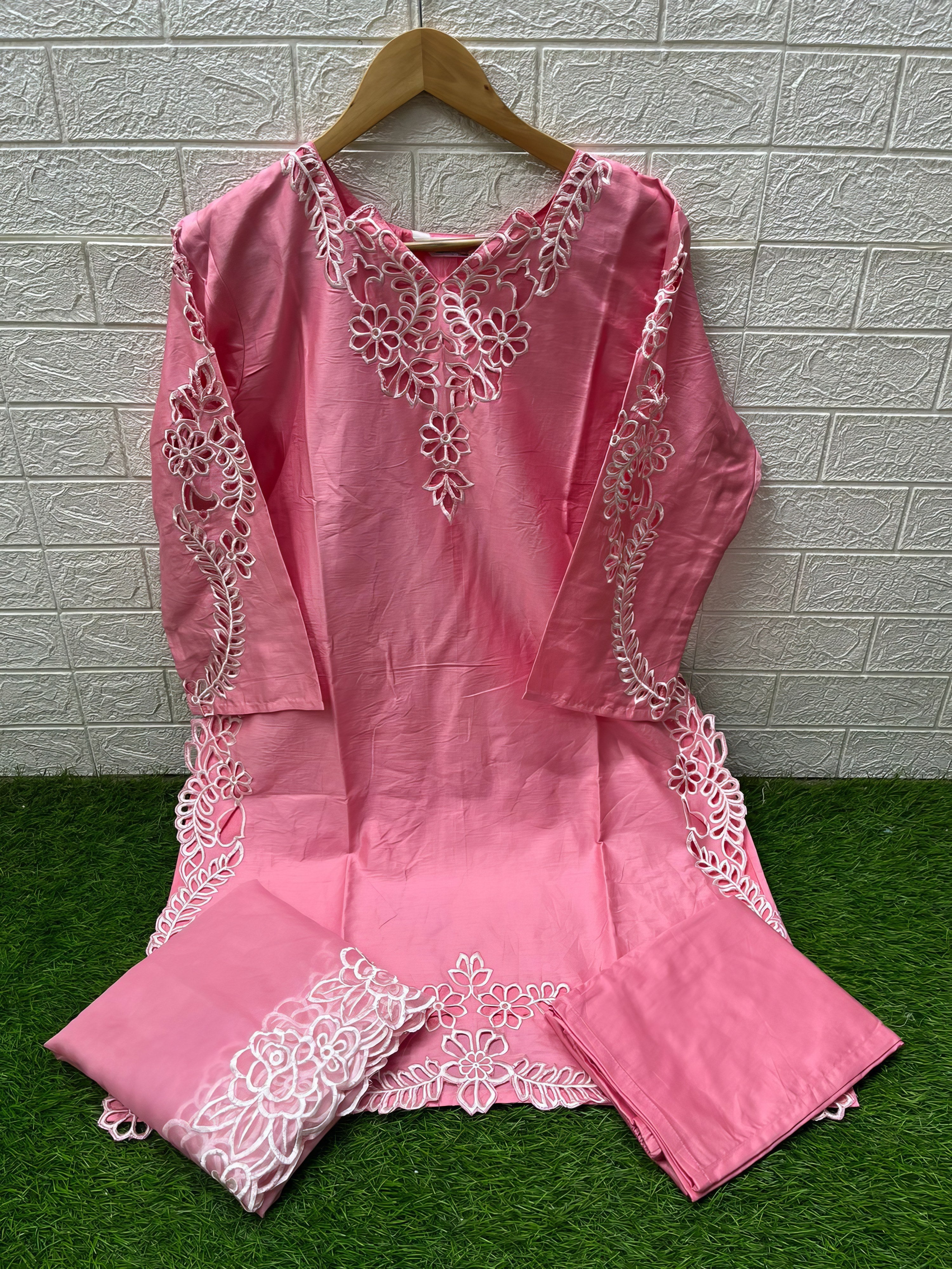 Rihana Embroidered Zam Pakistani Suit LXPK0075