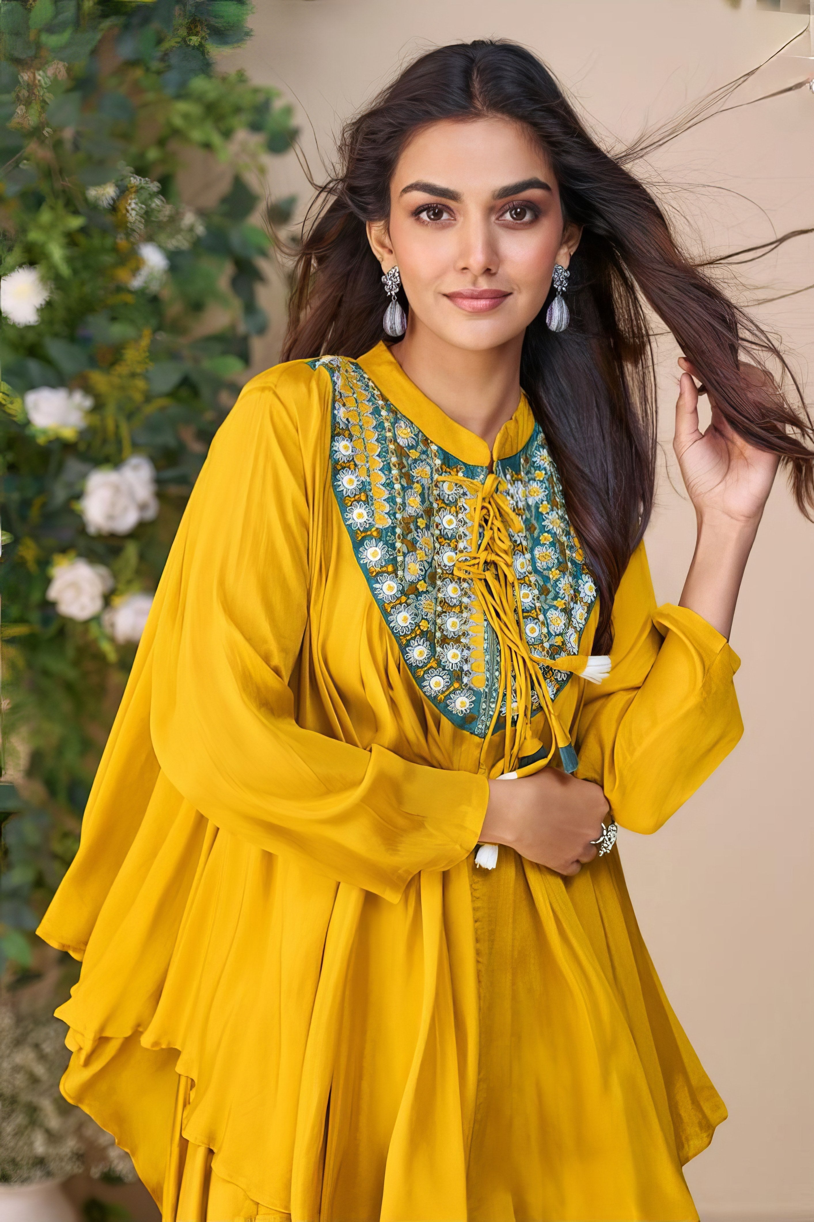 Zarnoor Poncho Sharara Set LXSR0073