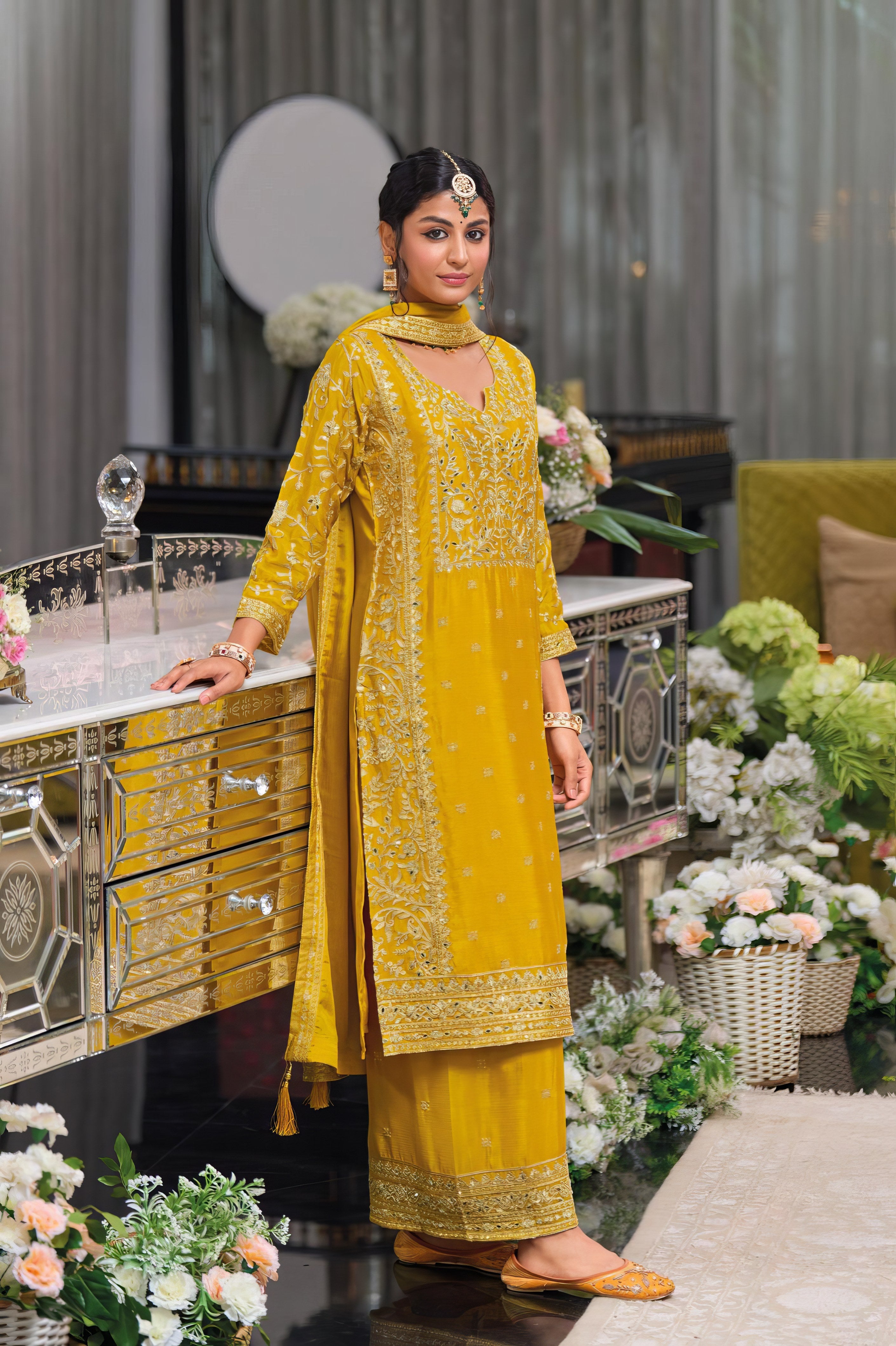 Gulzaar Royale Luxury Suit LXST0061