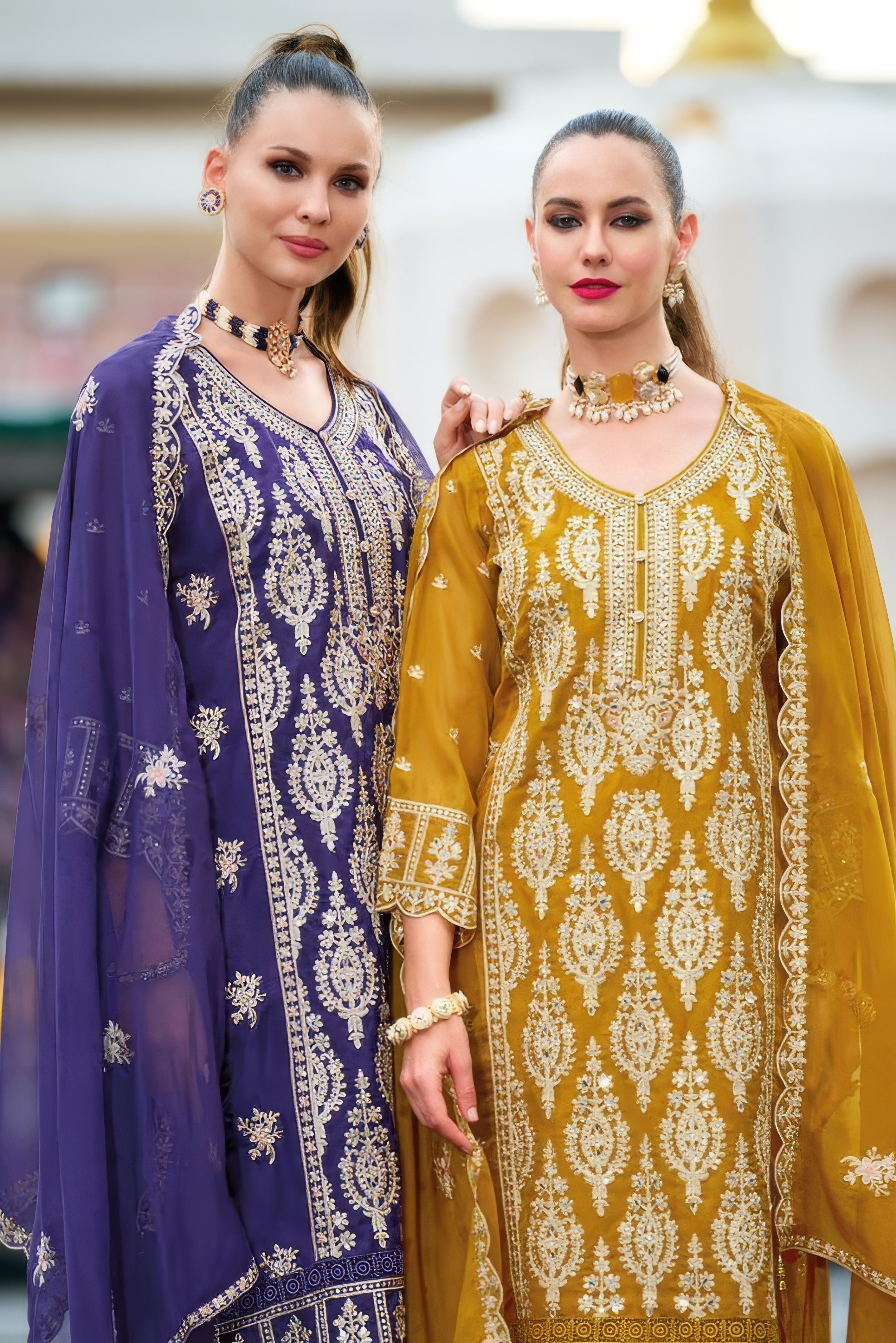 Soft Organza Stylish Pakistani Suit LXPK0094