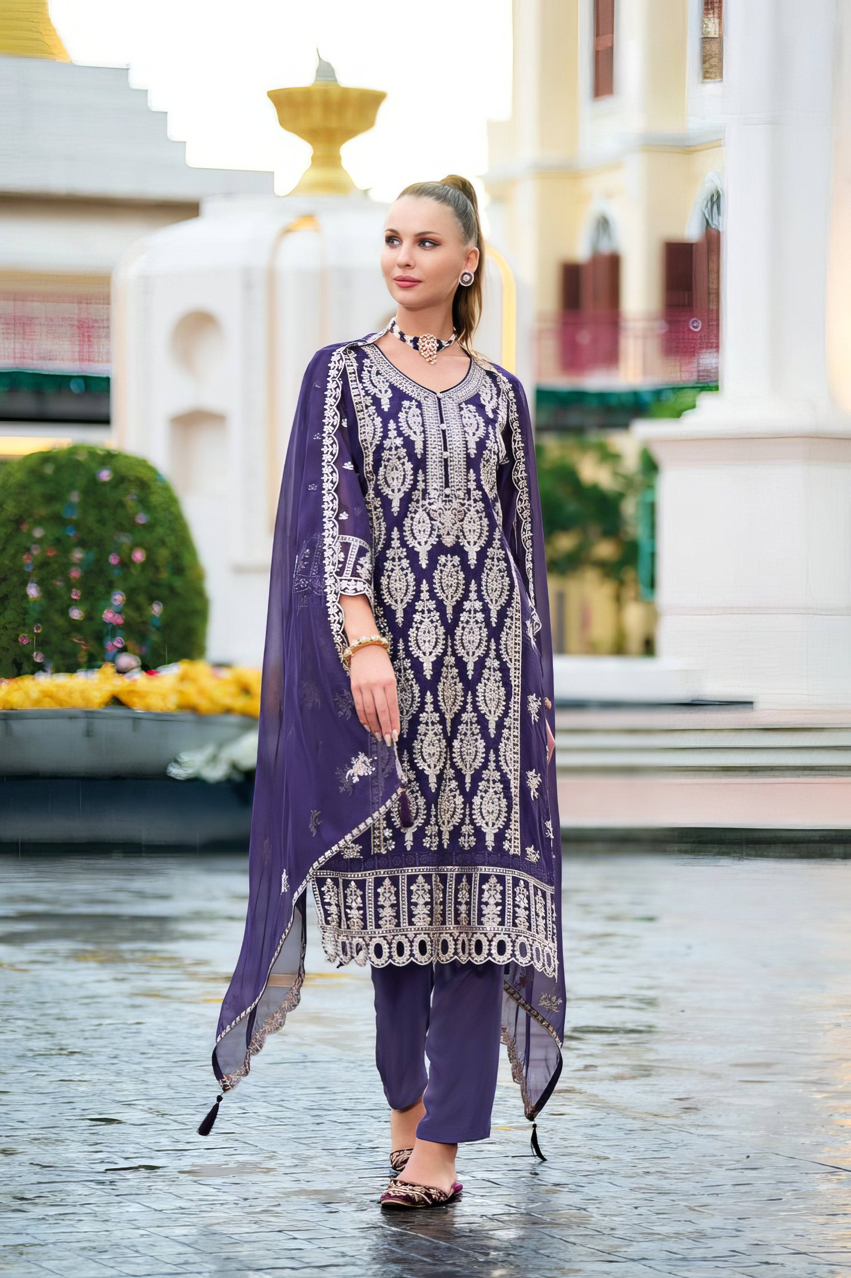 Soft Organza Stylish Pakistani Suit LXPK0094