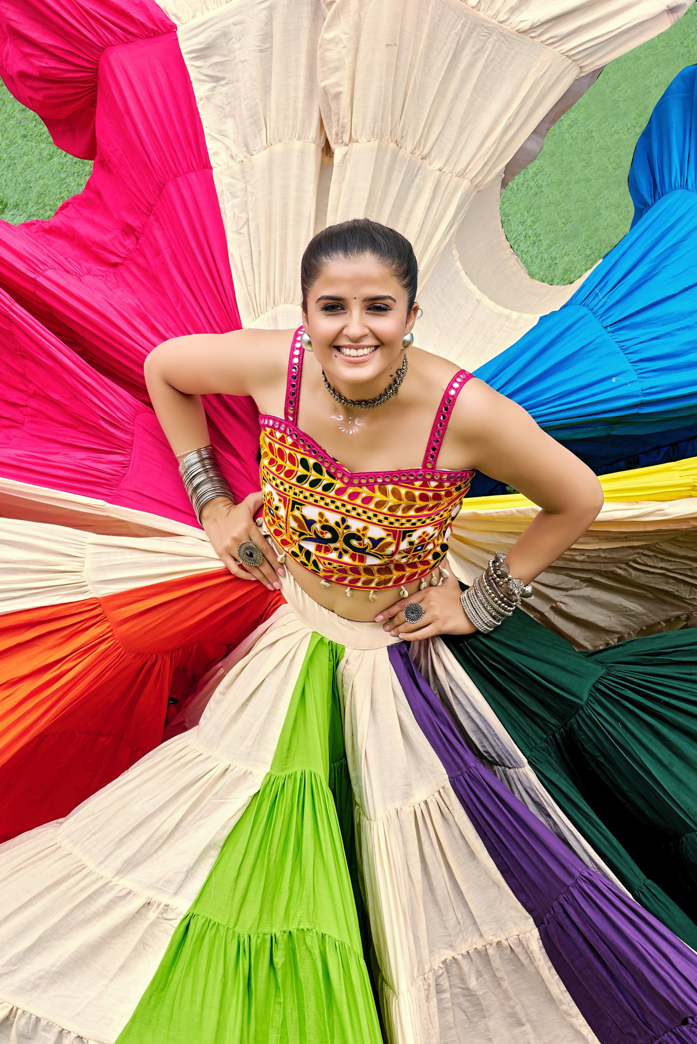 Rangrasiya Lehenga Set NV0005