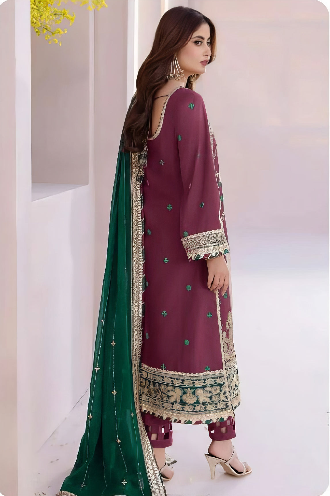 Zariya Luxe Set Pakistani Suit EAPK0088