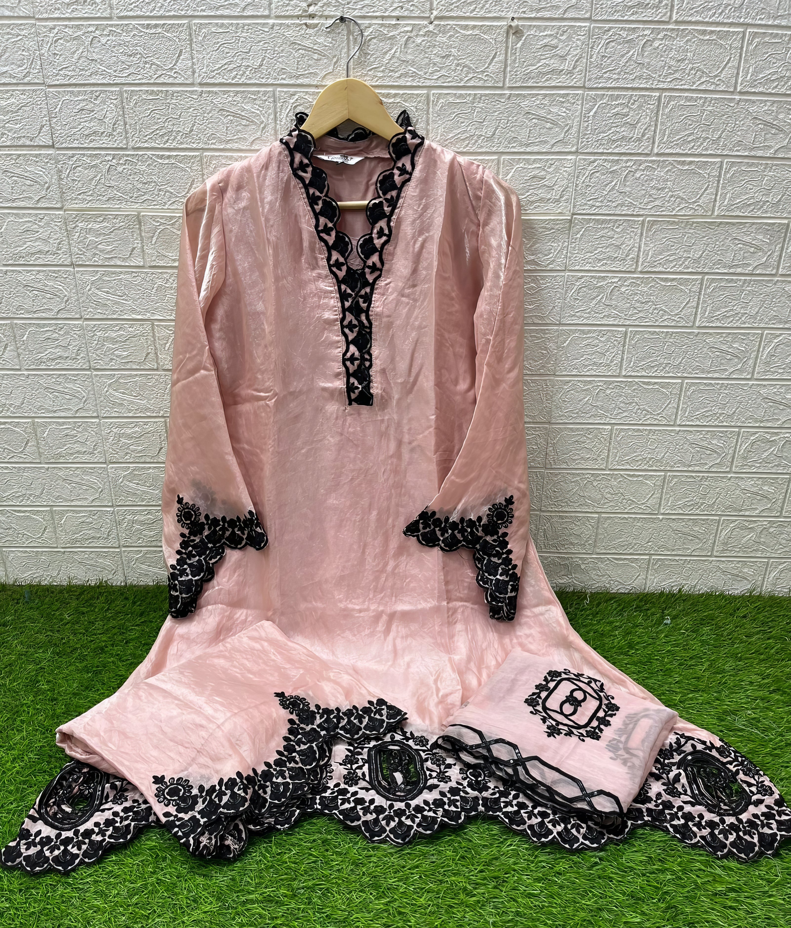 Fandy Silk Pakistani Suit LXPK0103