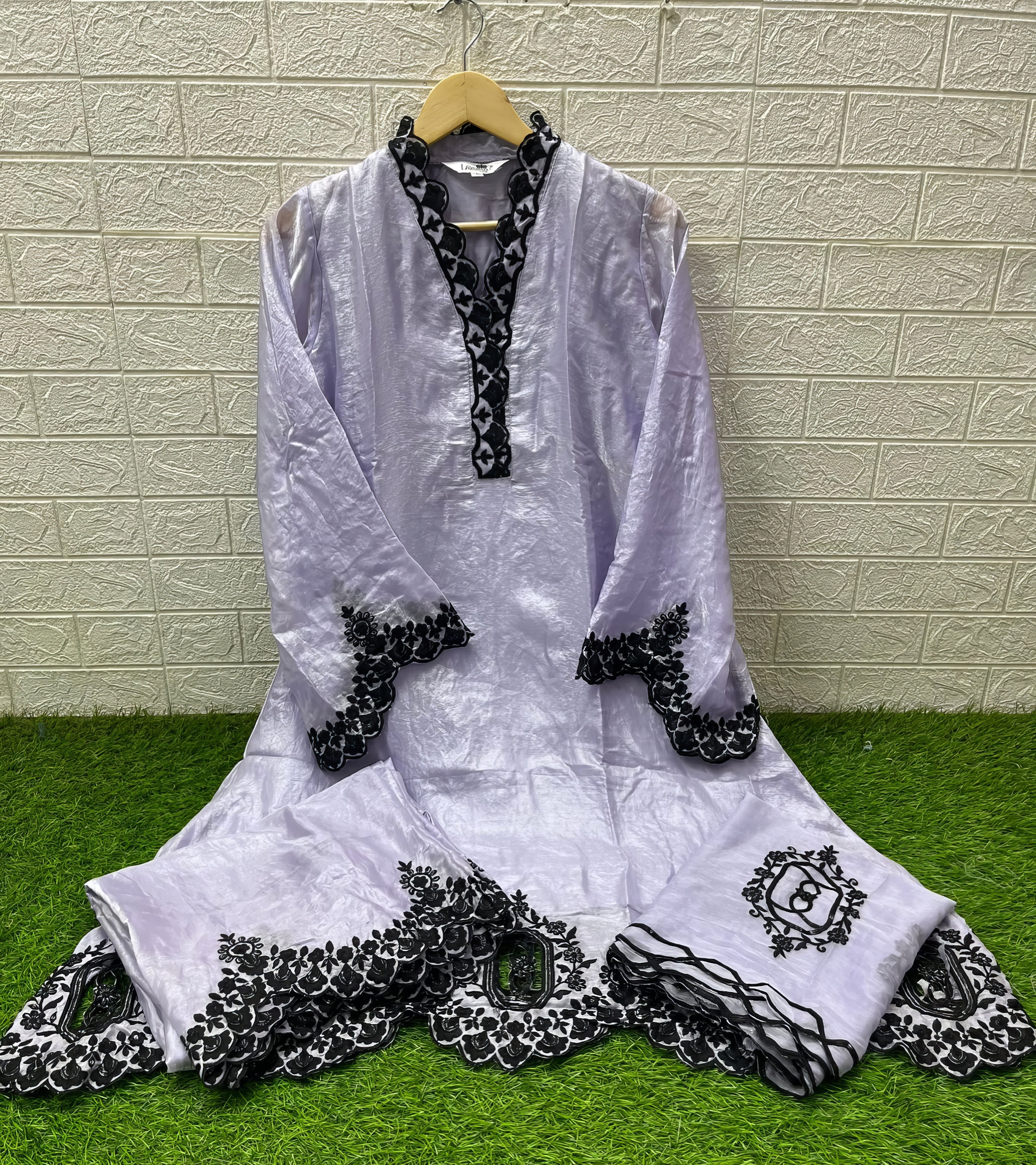 Fandy Silk Pakistani Suit LXPK0103