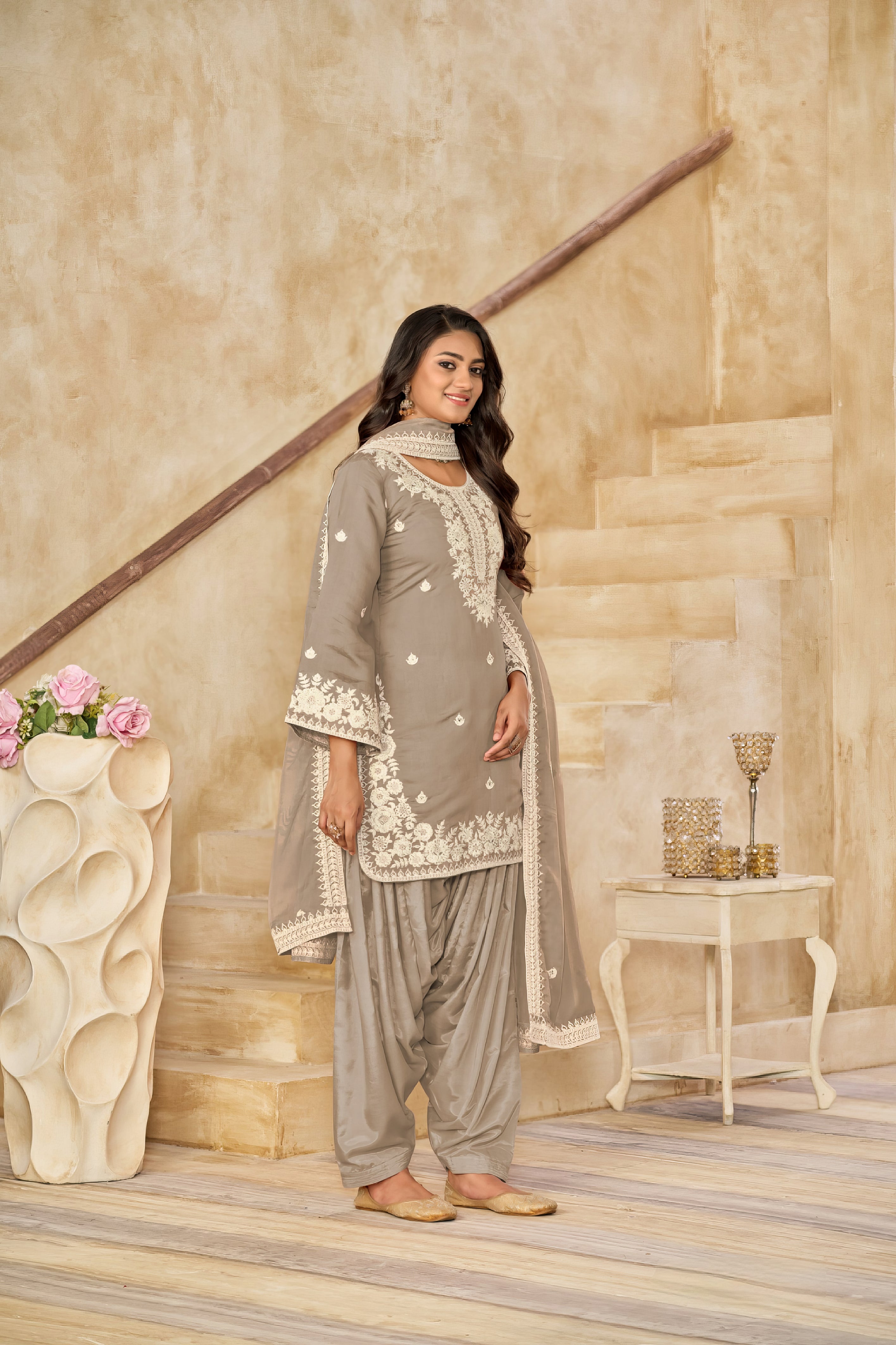 Roman Silk Luxury Suit LXST0077