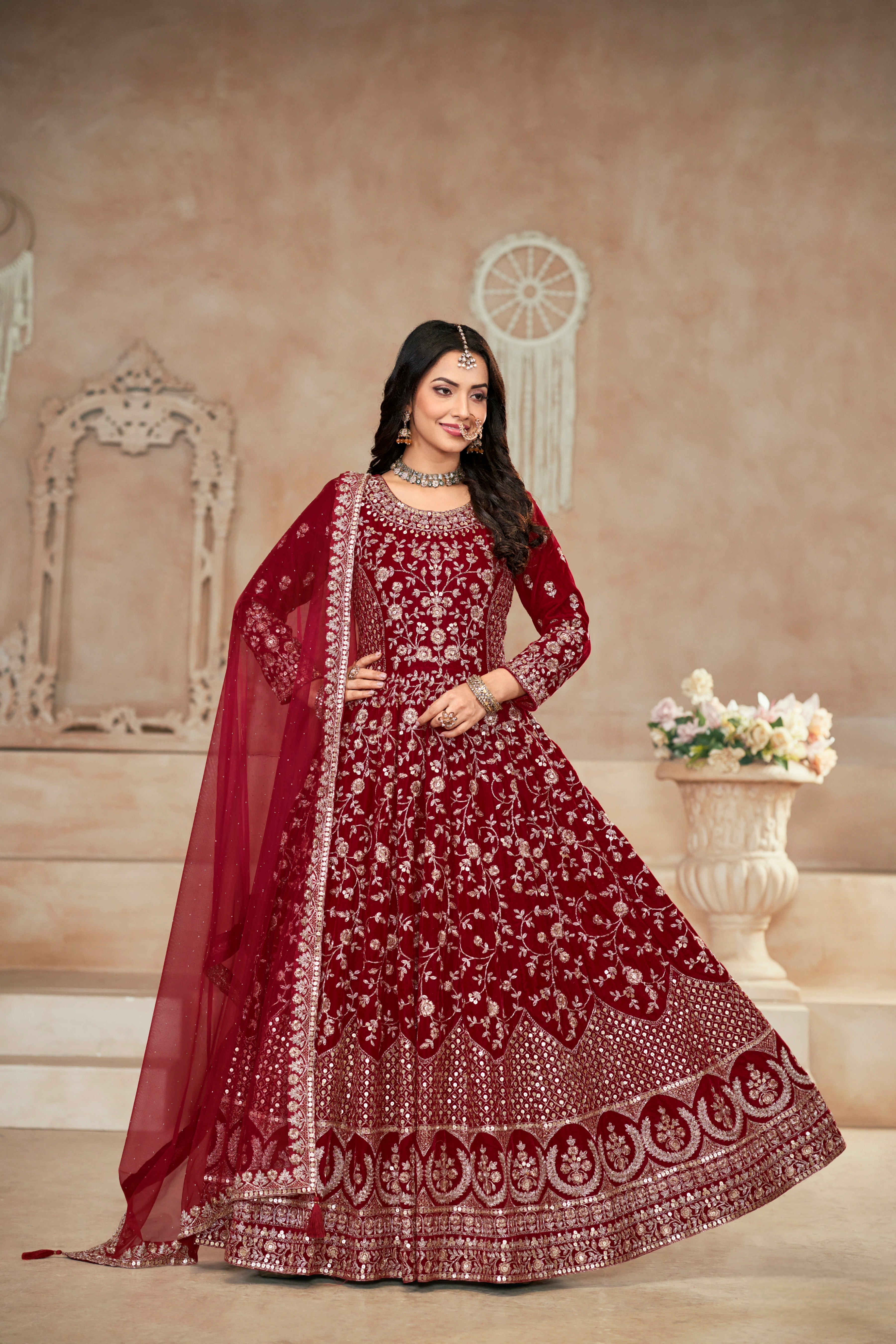 VELVET FABRIC DESIGNER GOWN  LXGW0011