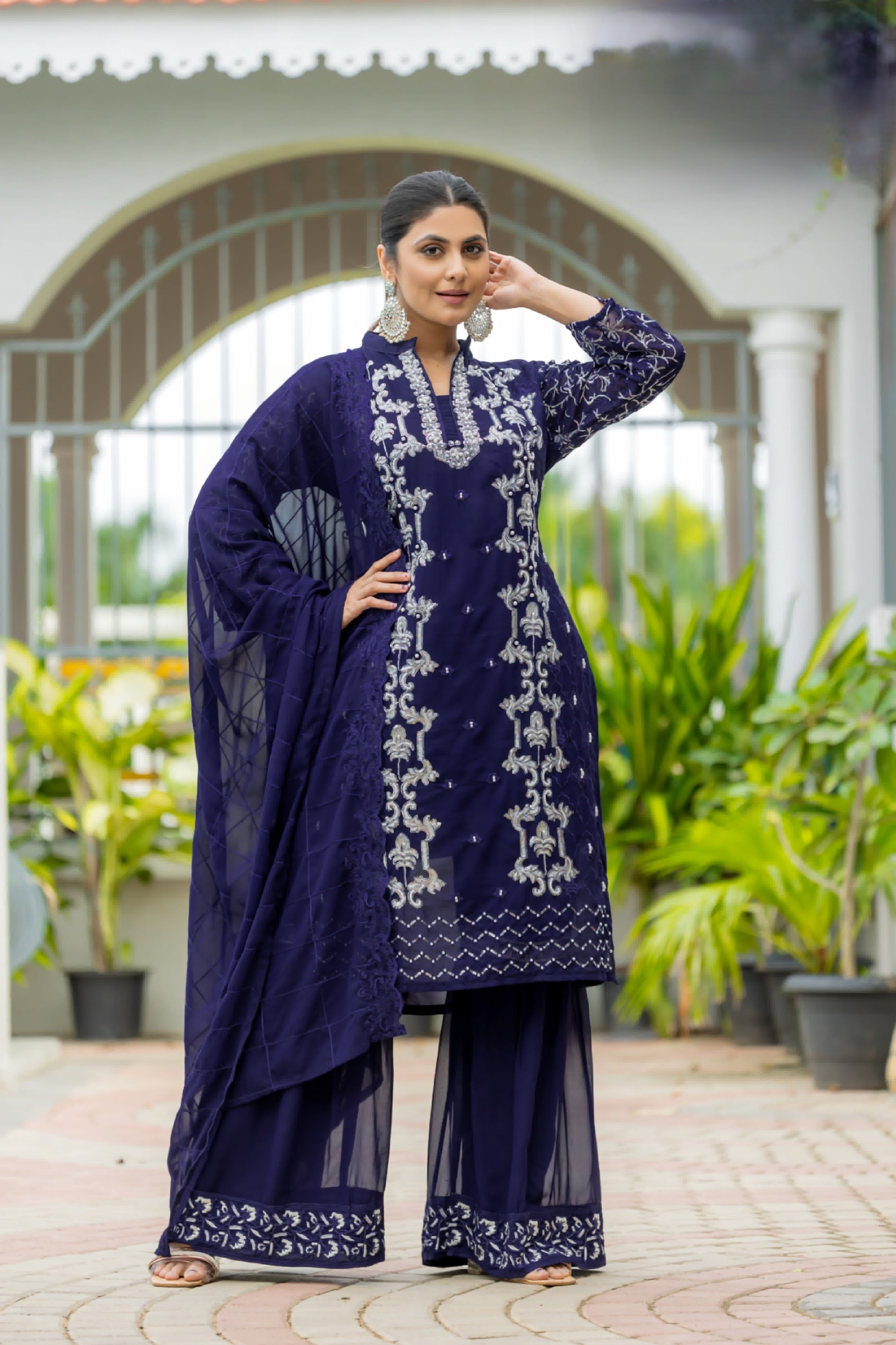 Pakistani Suit with pure Fox fabric LXPK0039