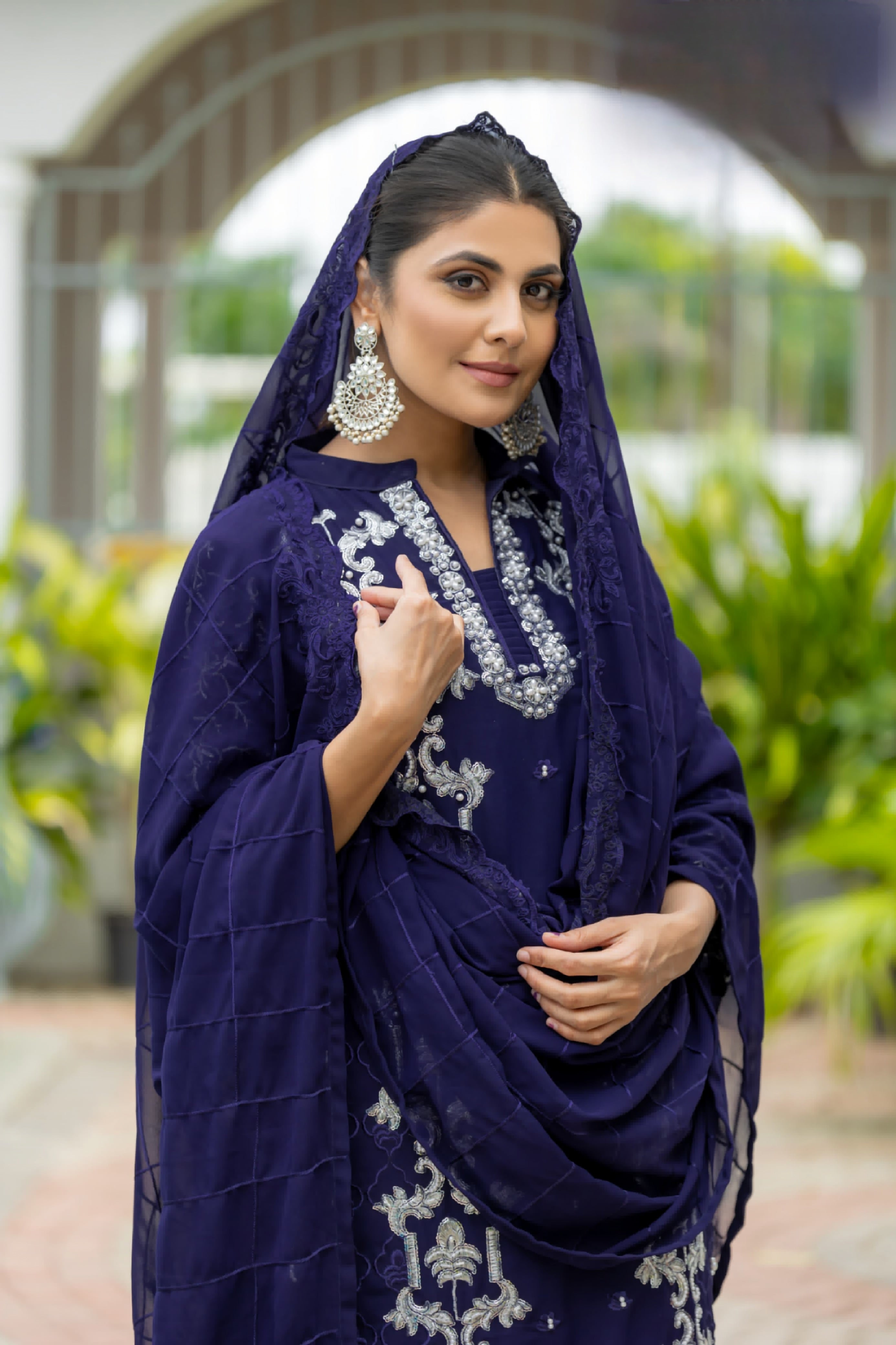 Pakistani Suit with pure Fox fabric LXPK0039