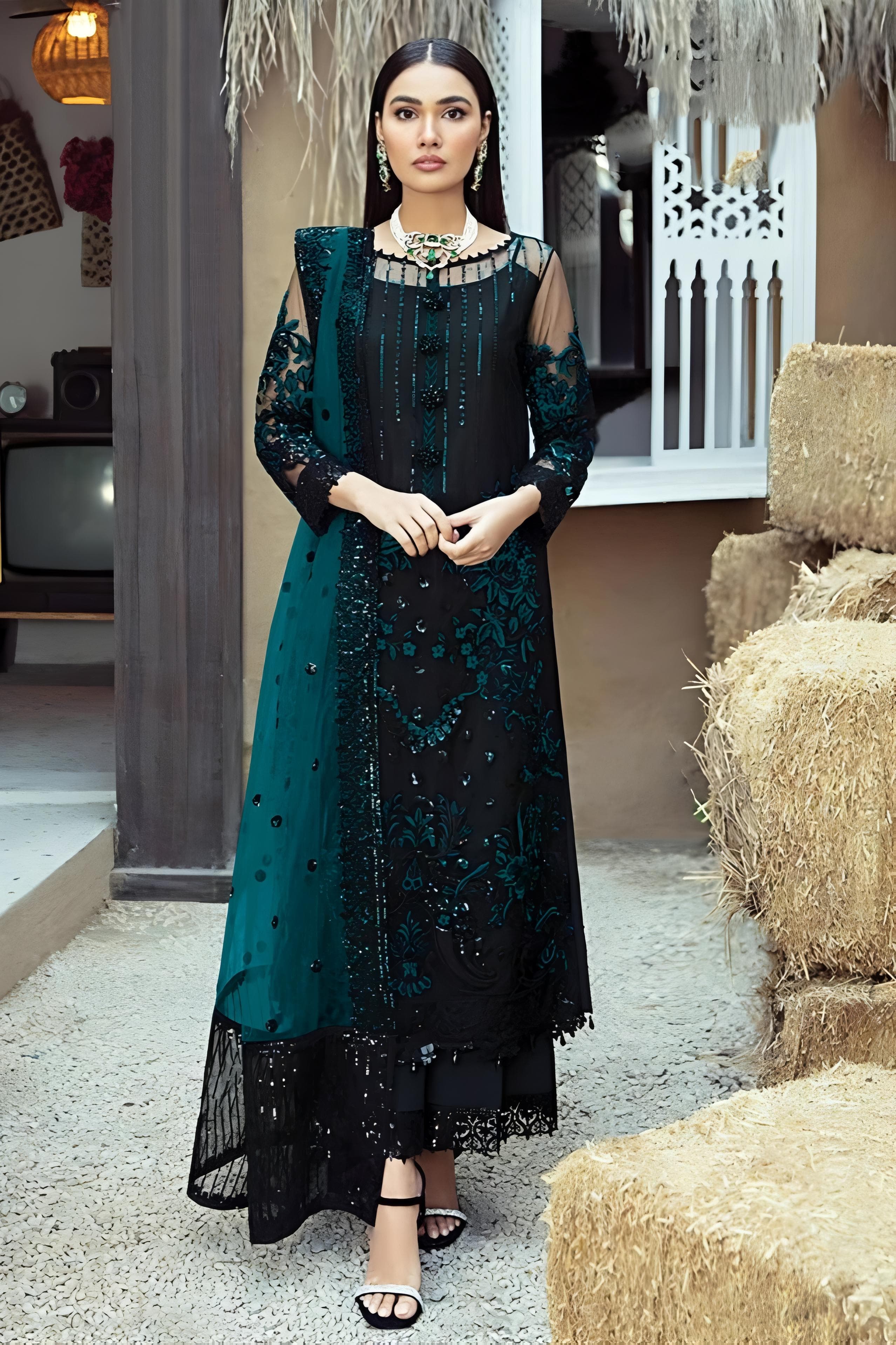 Georgette Gleam Pakistani suit EAPK0017
