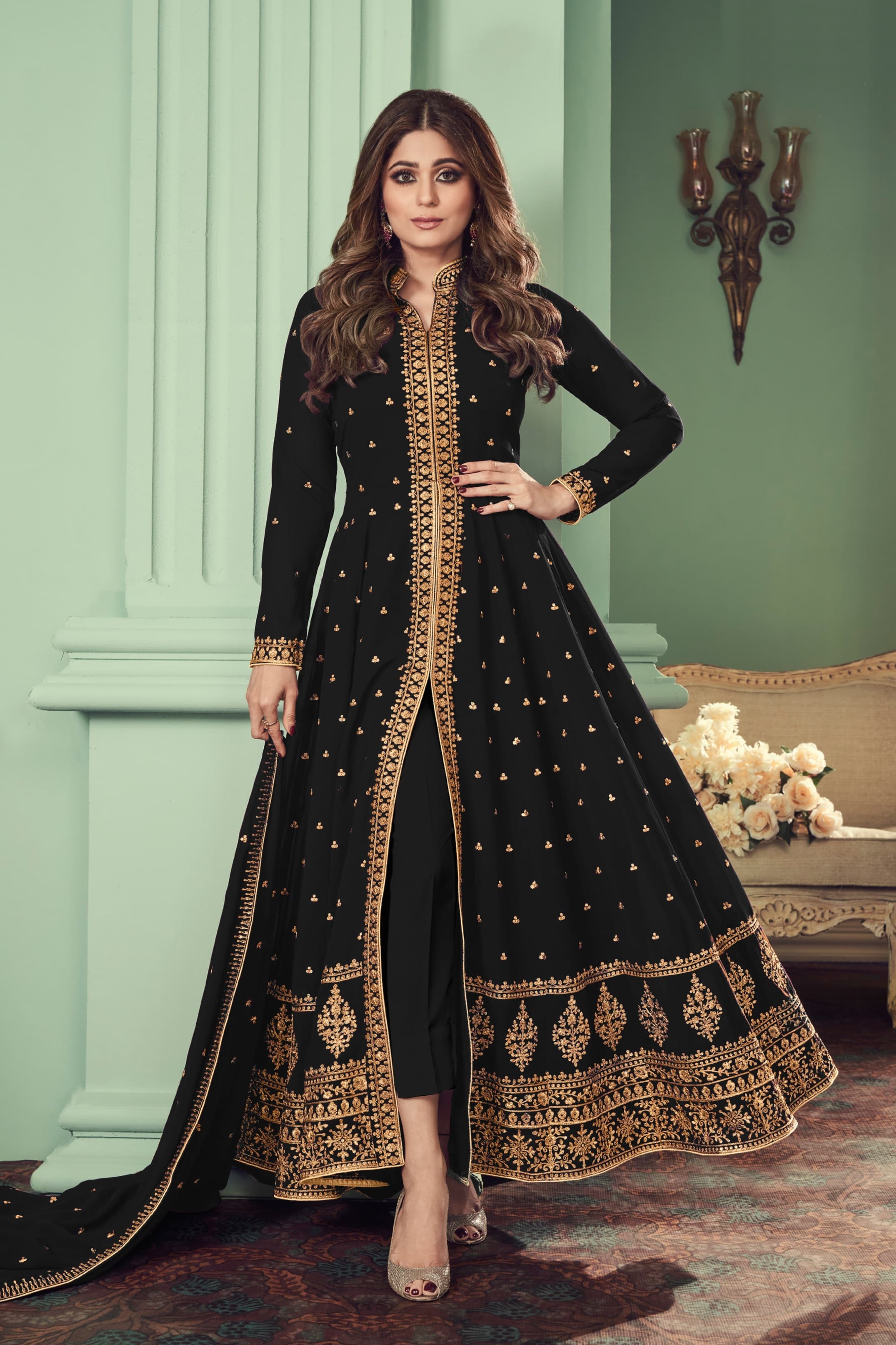 Regal Weave Designer GOWN EAGW0016
