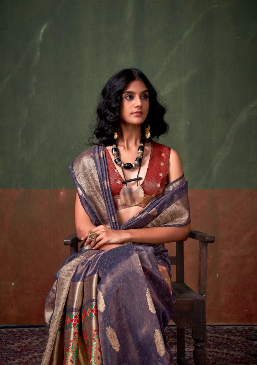 Traditional handloom premium Saree EASE0003