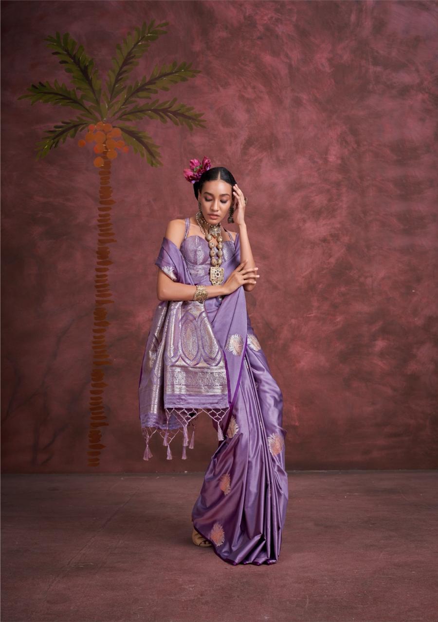 Pure Satin Handloom Weaving Saree LXSE0002