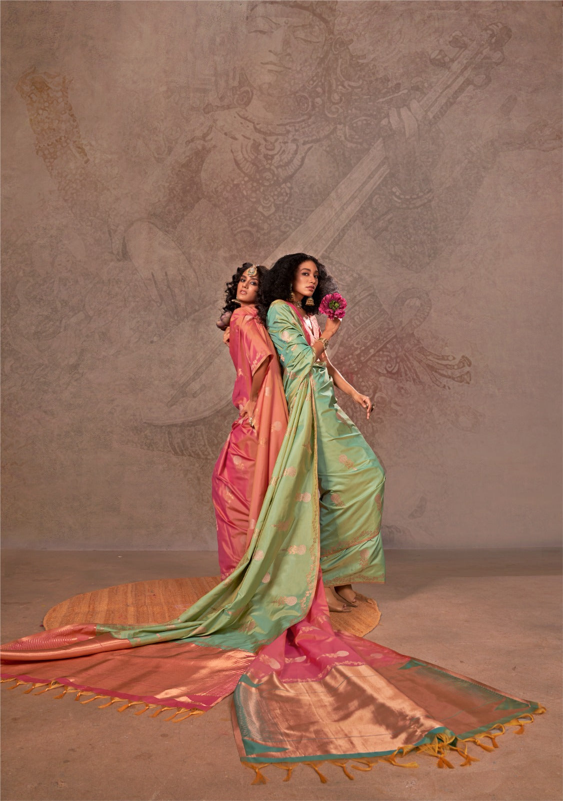 Two Tone SIlk Handloom Weaving Saree EASE0006