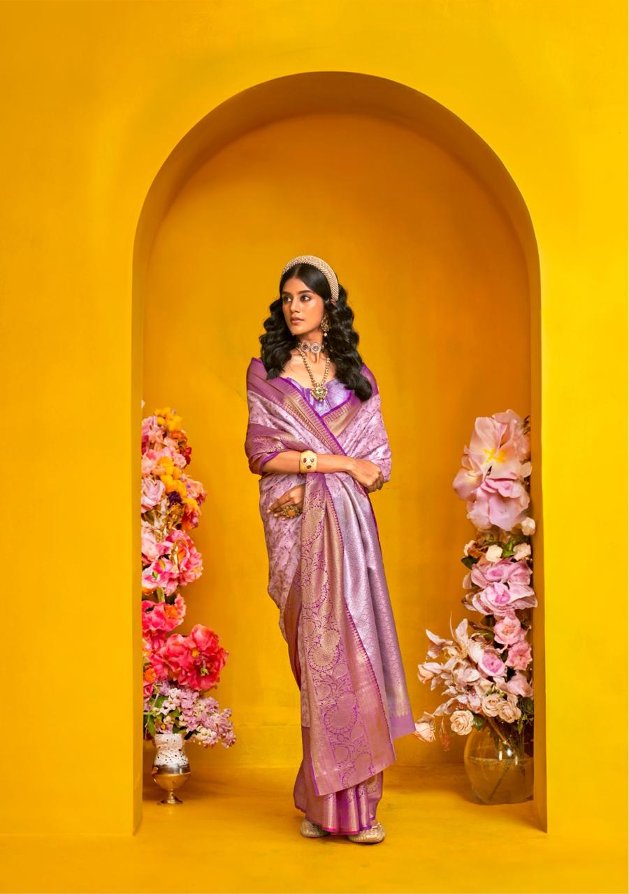 Pure Handloom Weaving Saree LXSE0006