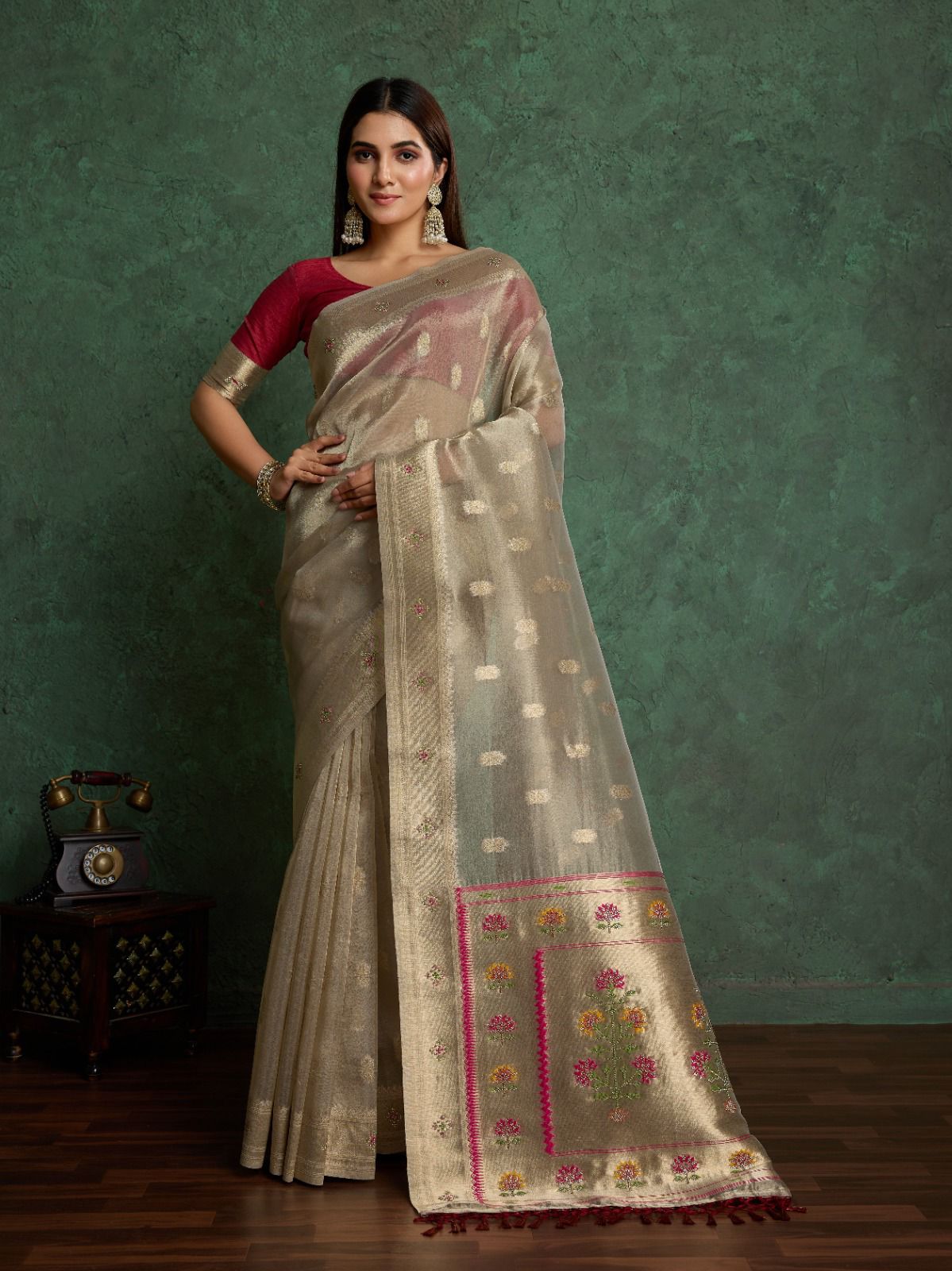 Pure Tissue Fab Jharkan Saree LXSE0011