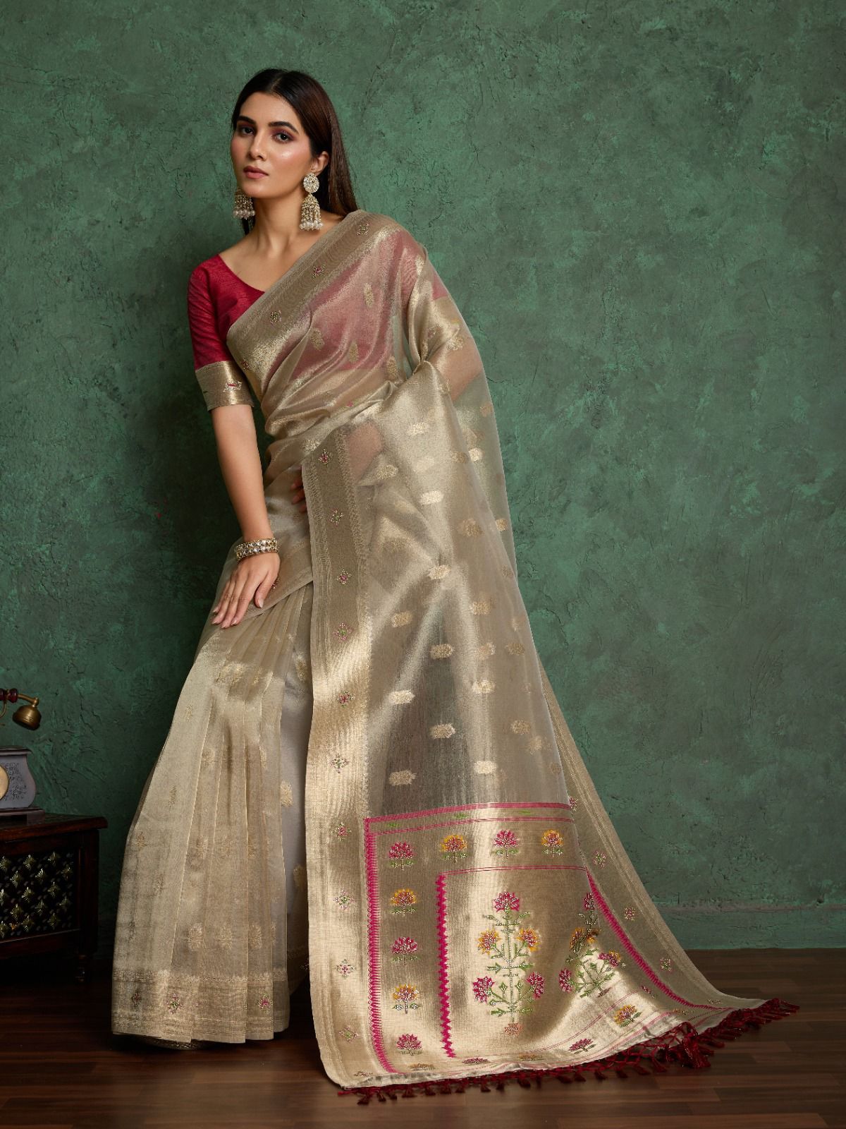Pure Tissue Fab Jharkan Saree LXSE0011