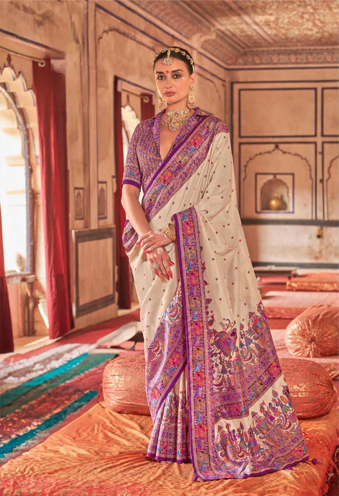 Riwaayat Handloom Silk Saree EASE0012