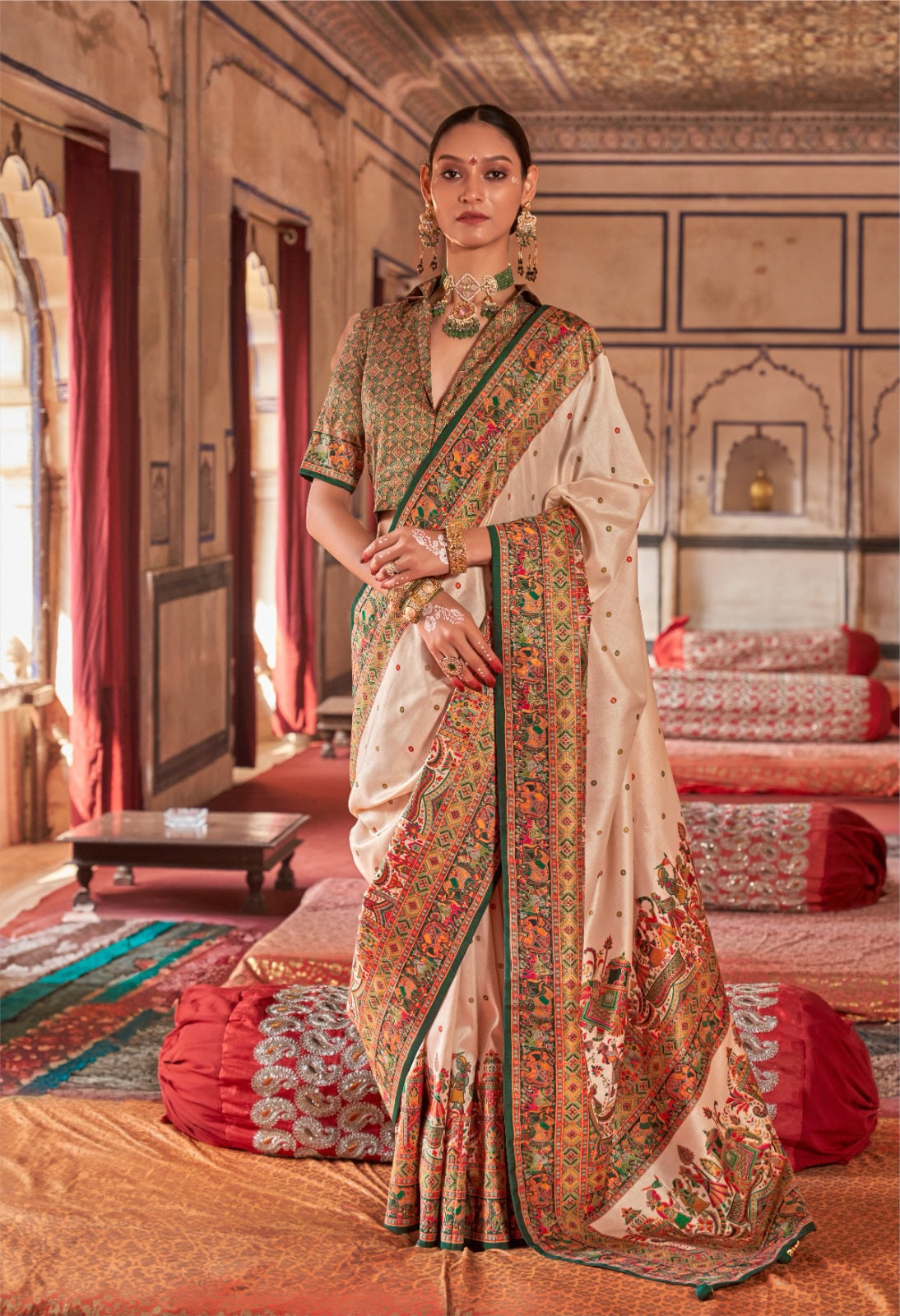 Riwaayat Handloom Silk Saree EASE0012