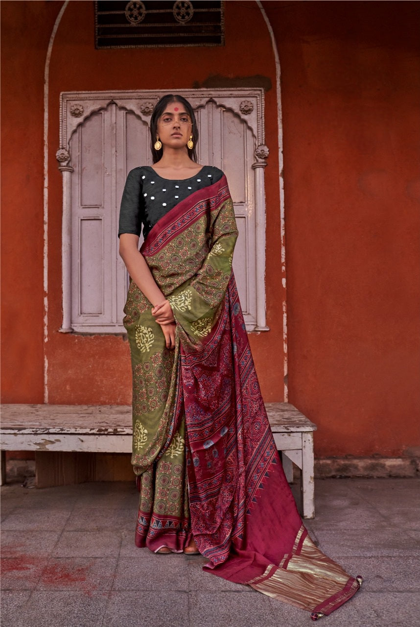 Traditional Weave Saree LXSE0037