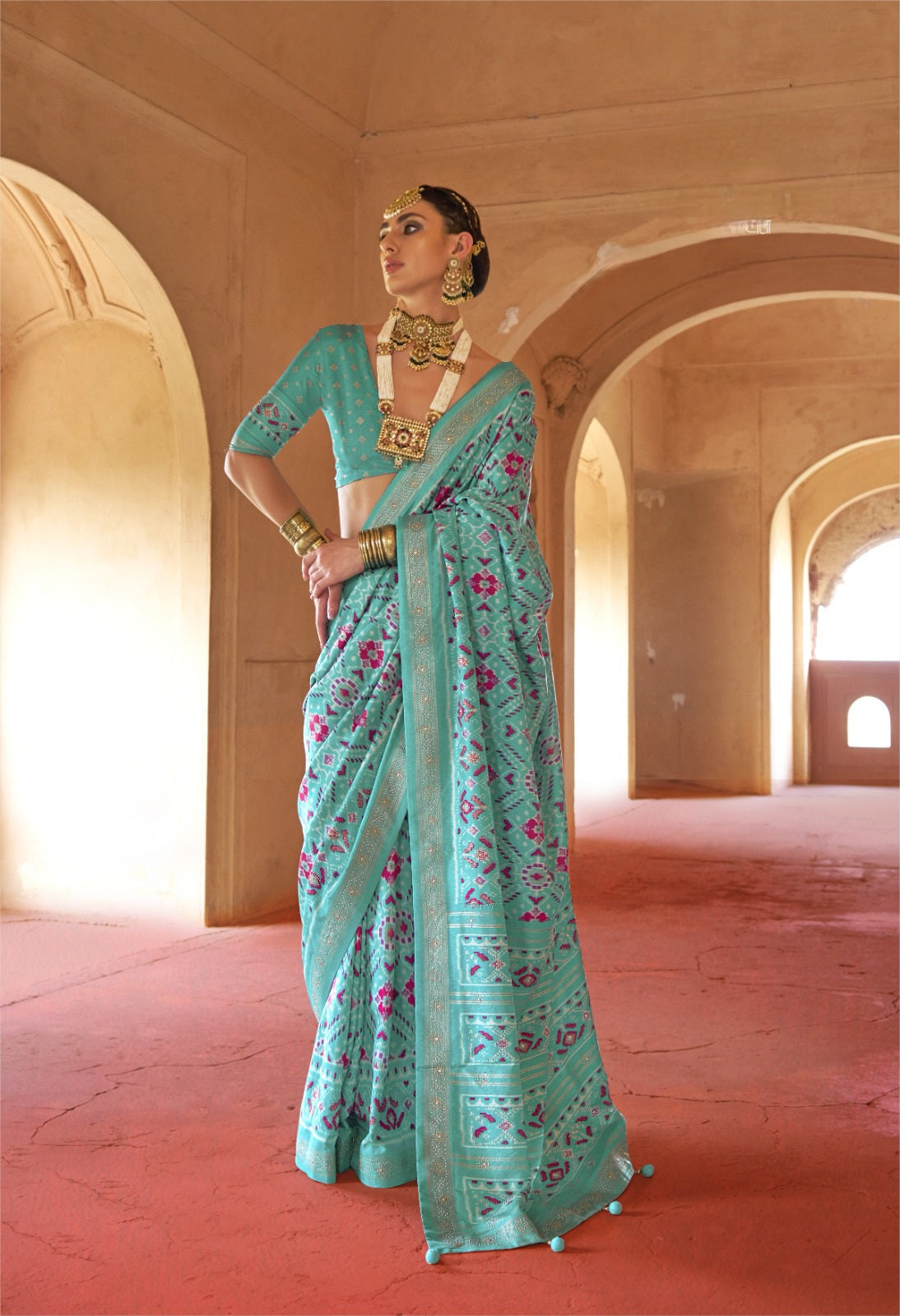 Patani Patola Saree EASE0028