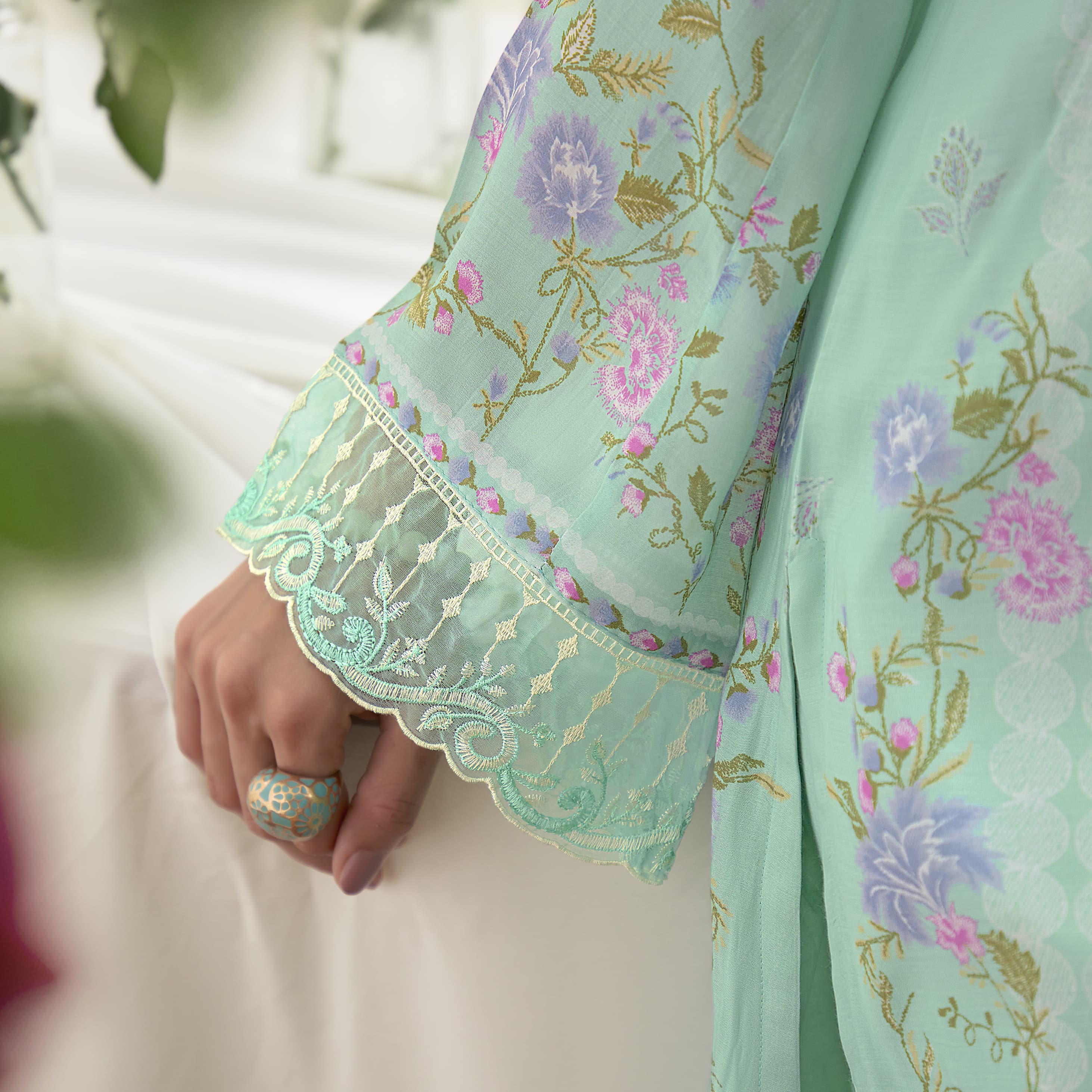 Gulyaar Muslin Luxury Suit LXST0052