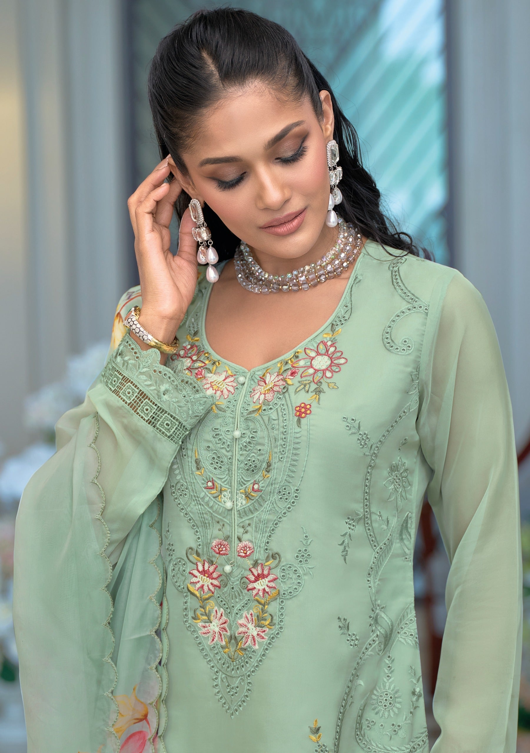 Zayna Embroidered Pakistani Suit LXPK0079