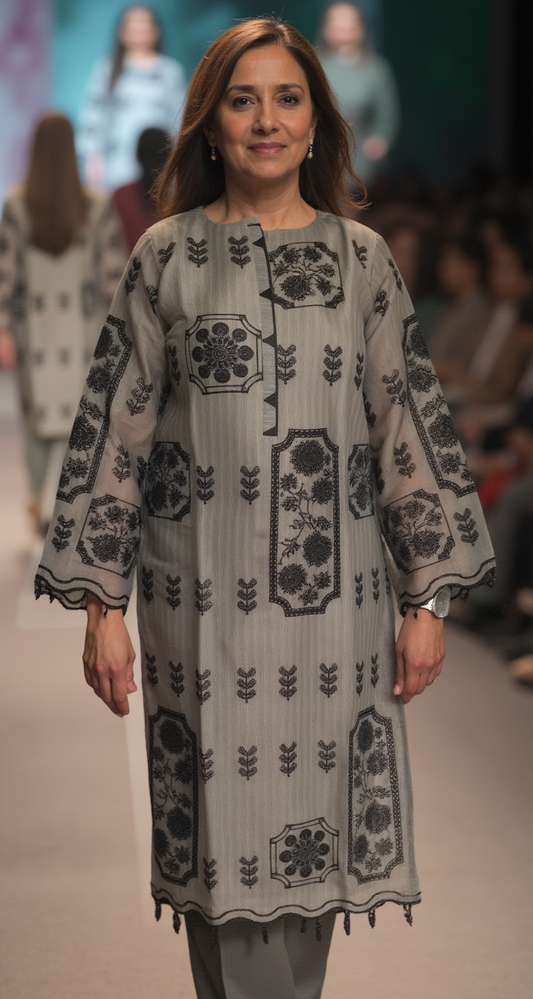 Elegant Embroidery Dress Suit